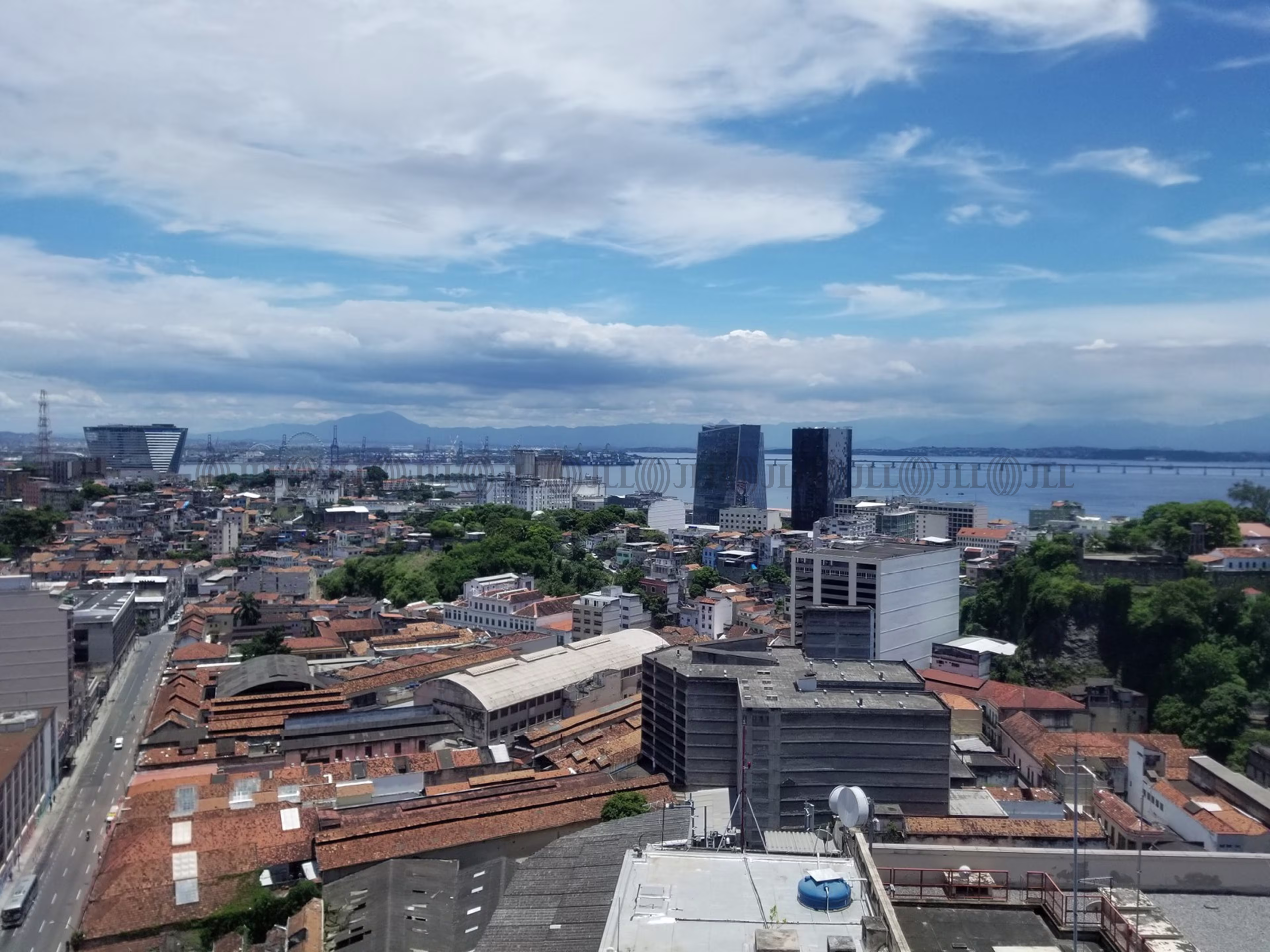 Avenida Presidente Vargas, 850 – Centro