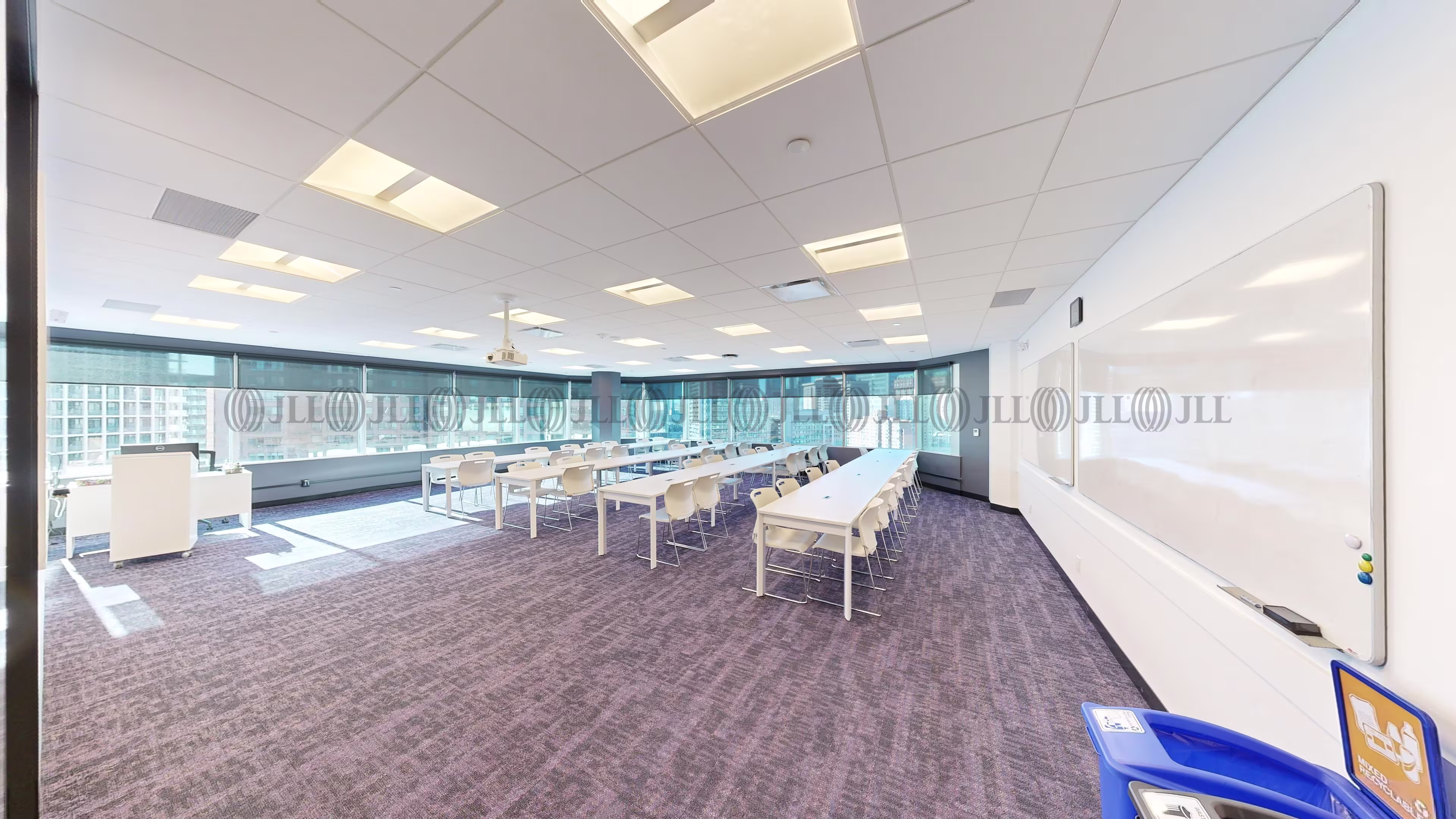 655 Bay Street, Toronto