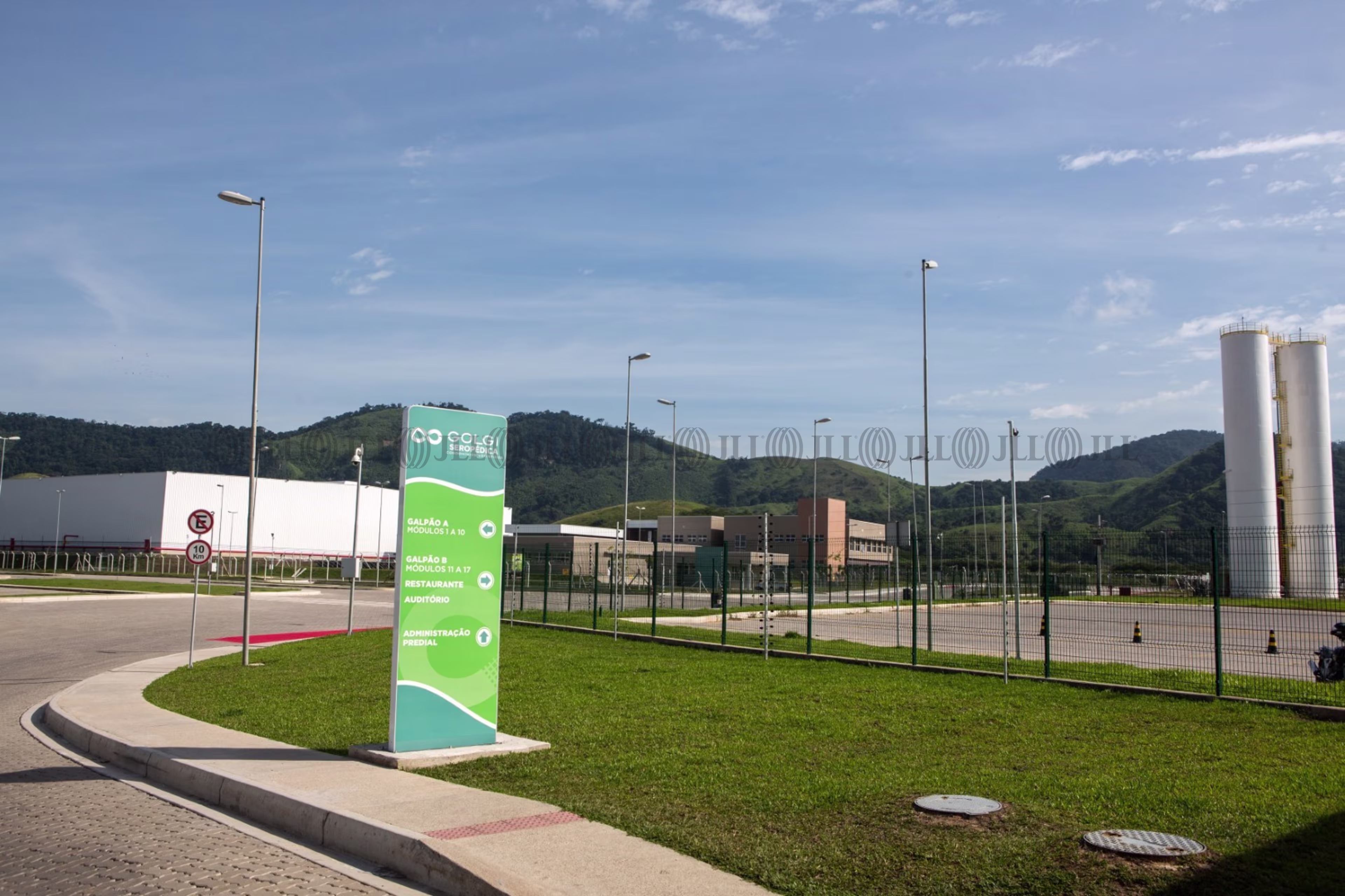 Estrada Miguel Pereira, 34 - São Miguel