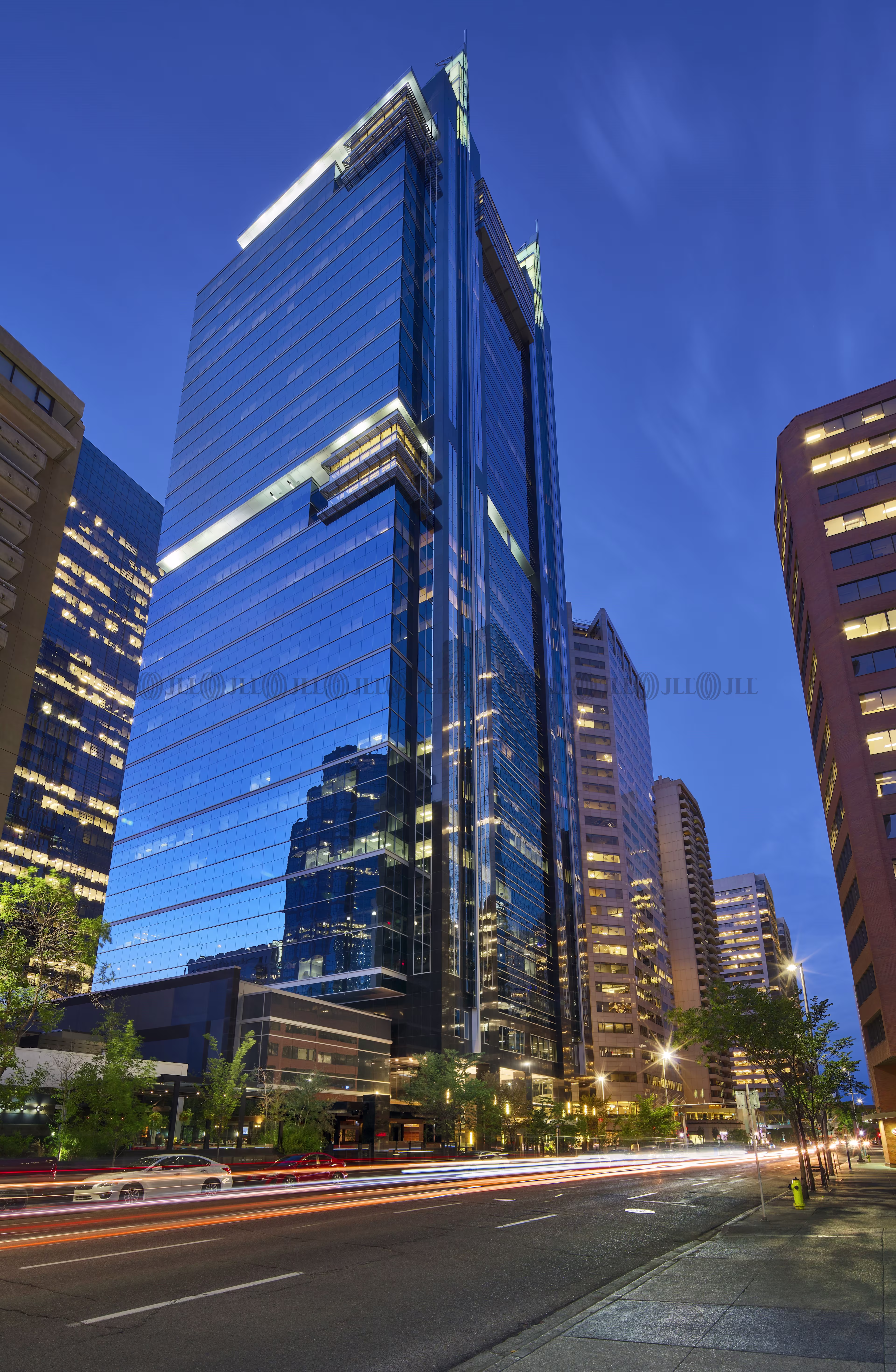 308 4 Ave SW, Calgary, AB