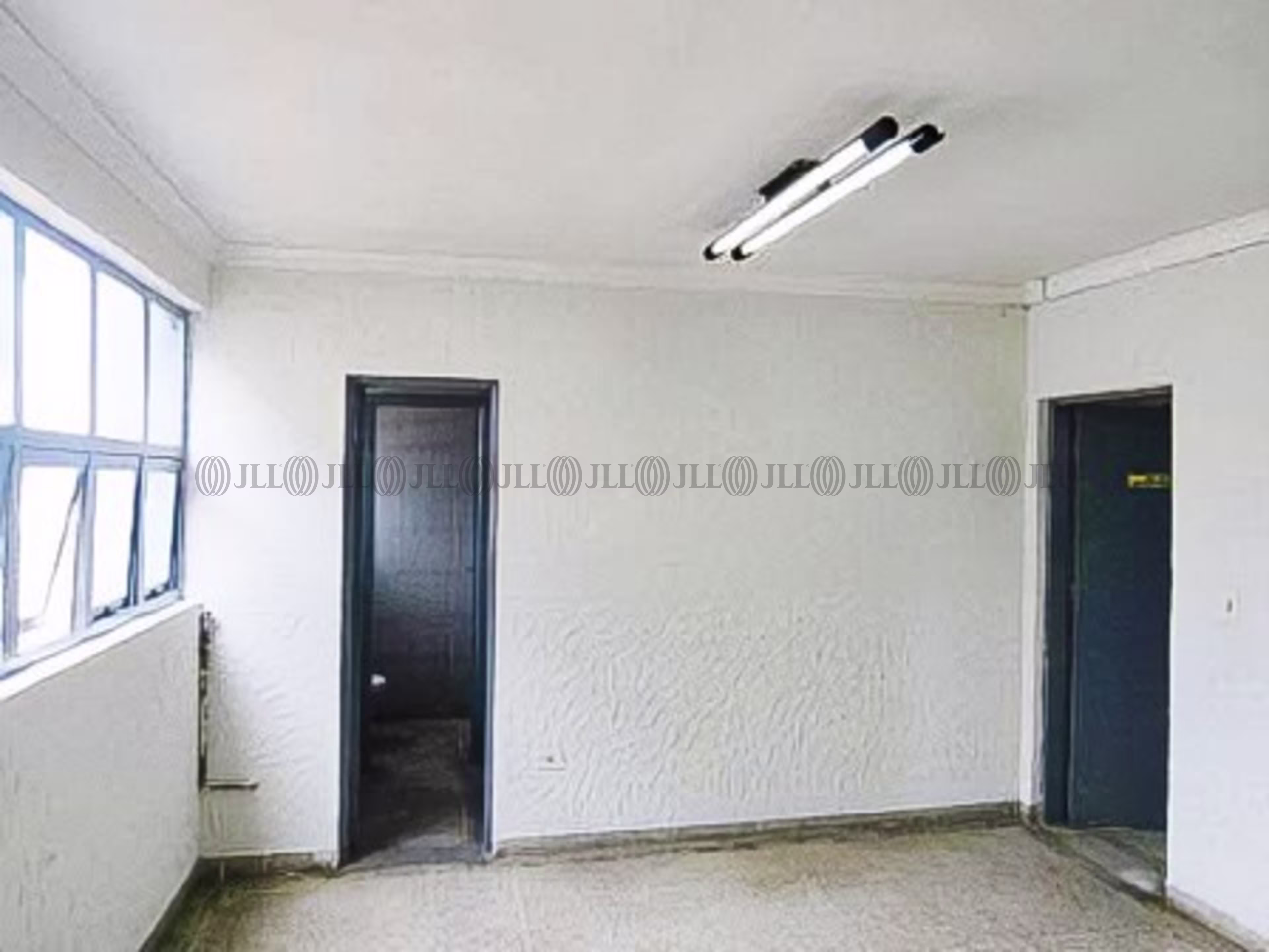 Av. Nossa Sra. das Graças, 921 - Serraria