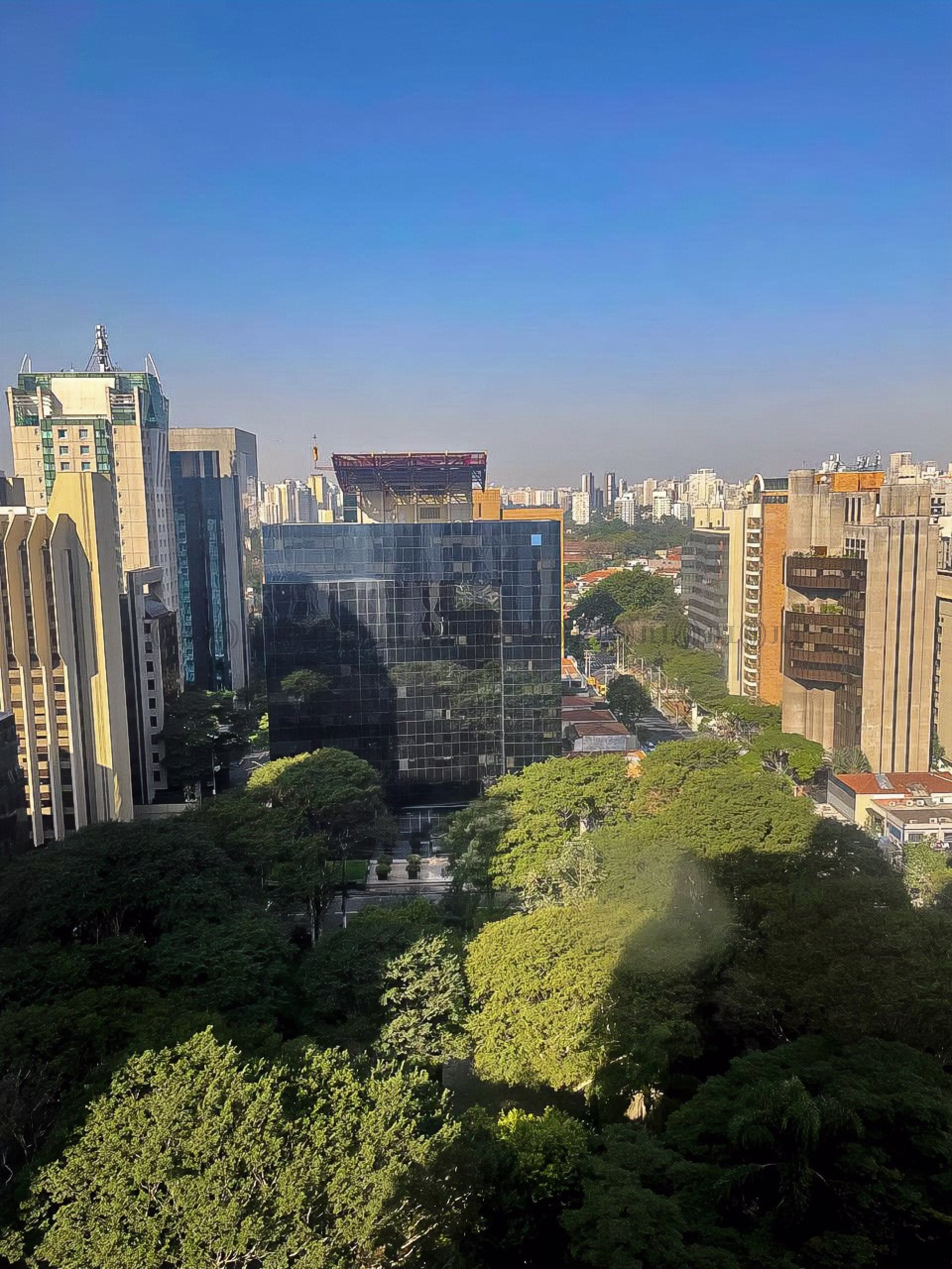 Av. das Nações Unidas, 11633 - Brooklin