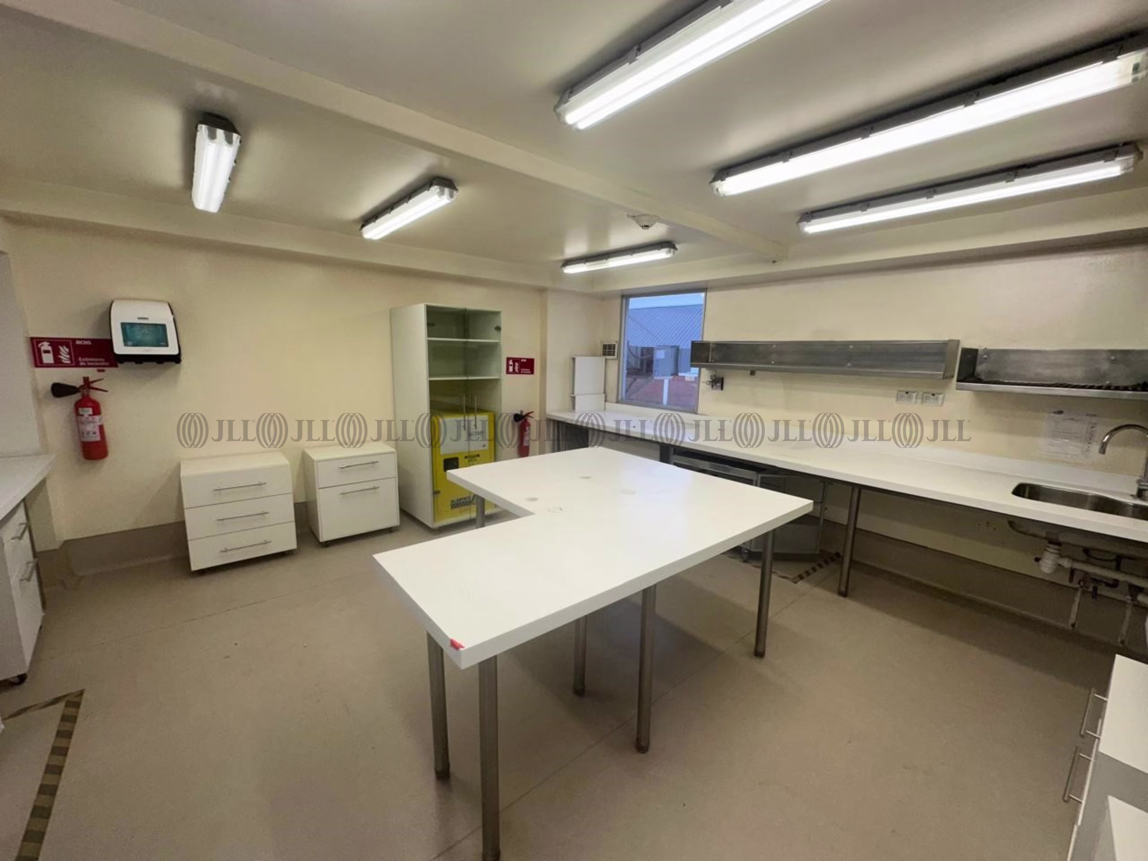 Obispo Arturo Espinoza Campos 2526, Macul