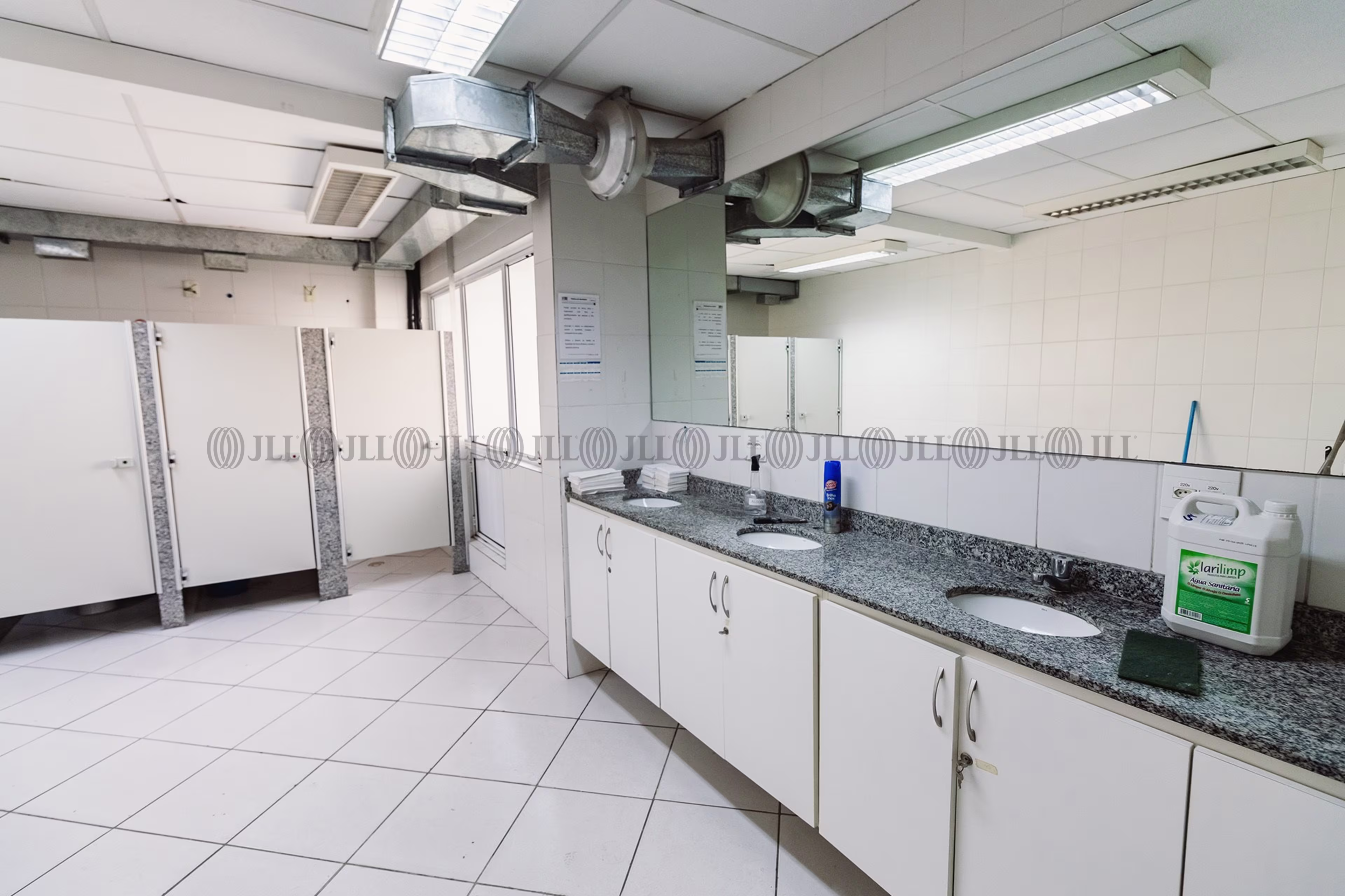 R. José Getúlio, 89 - Liberdade