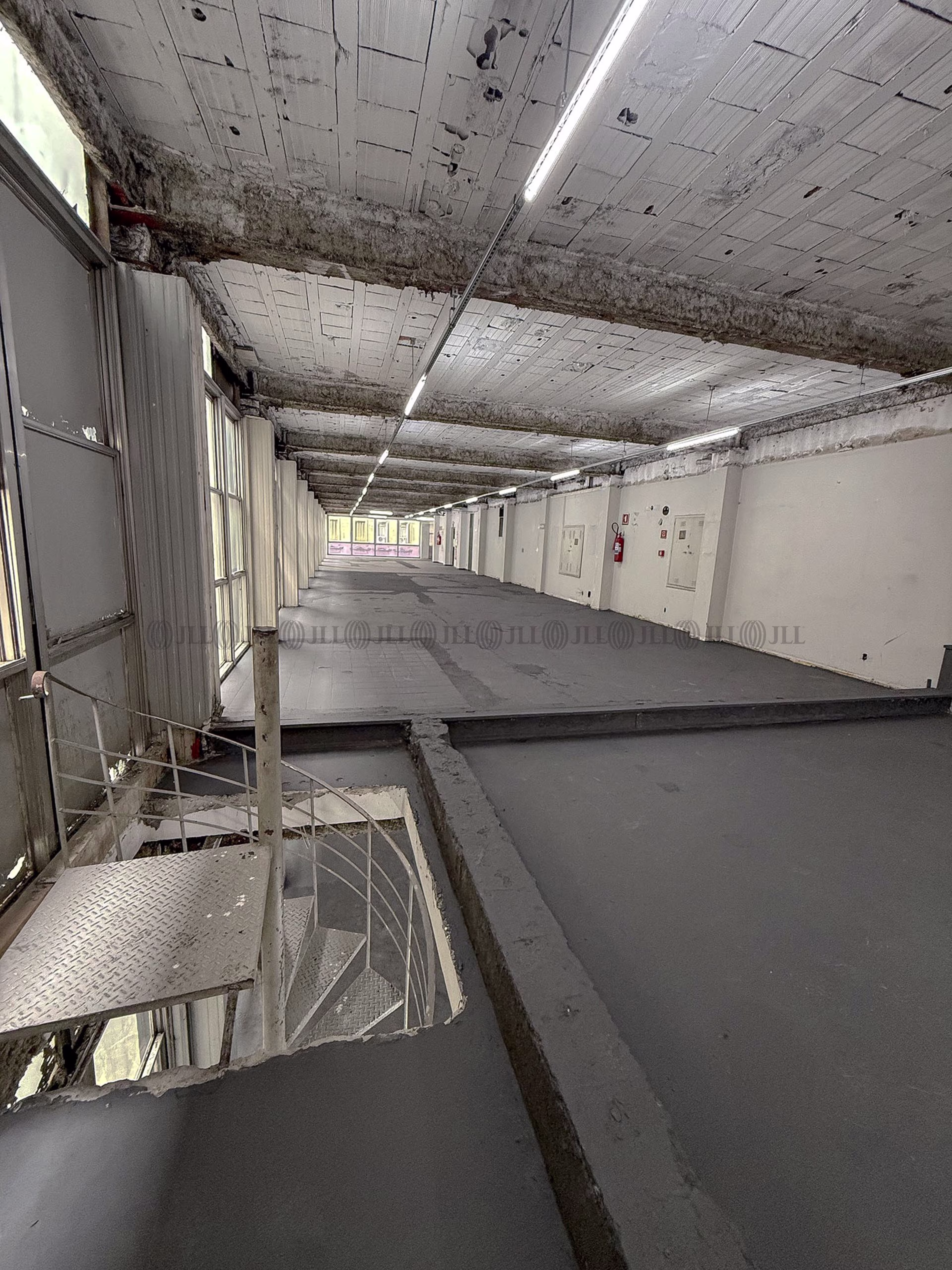 Rua 24 de Maio, 102 - República