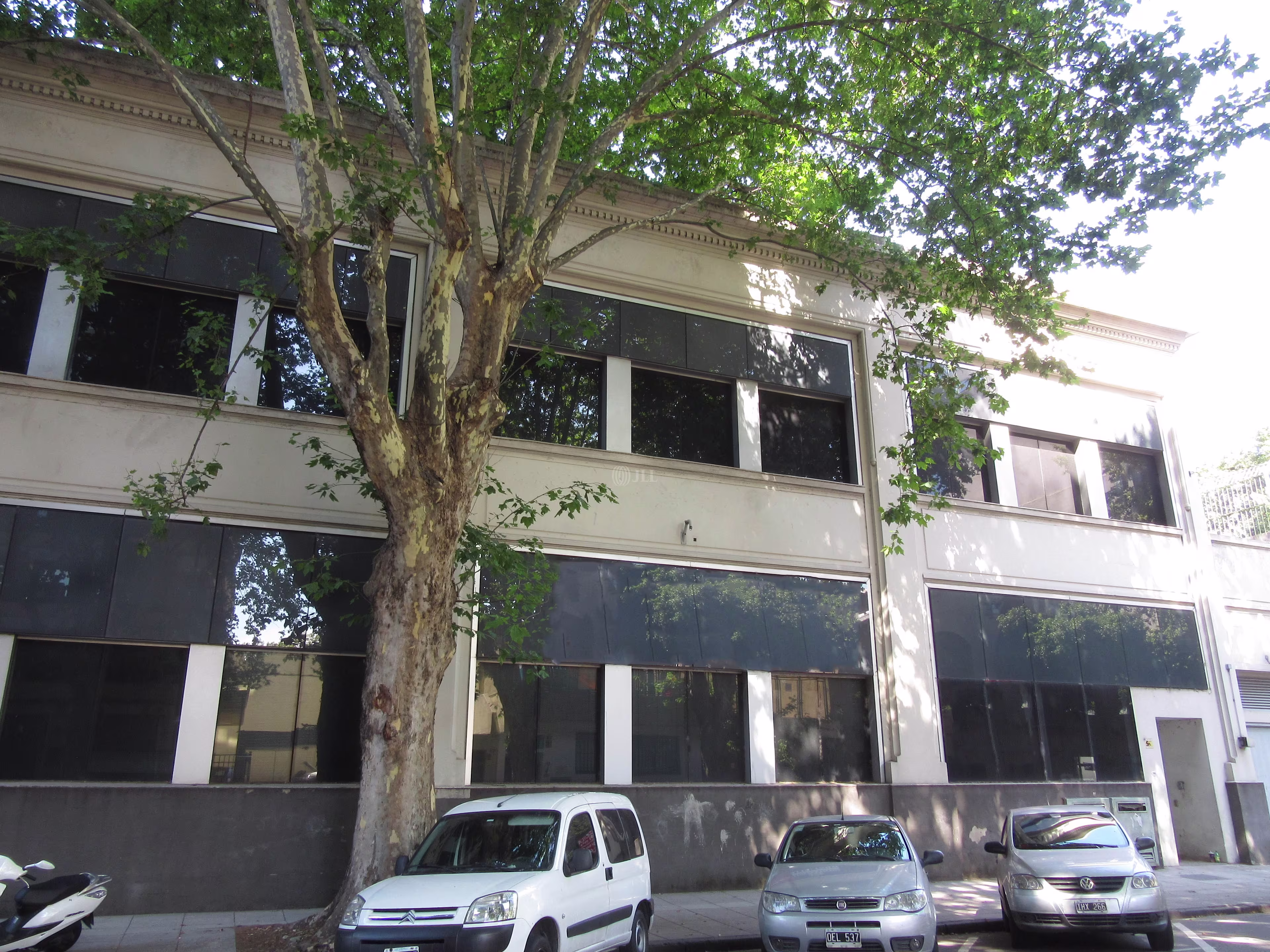 Avenida Ingeniero Huergo 1039