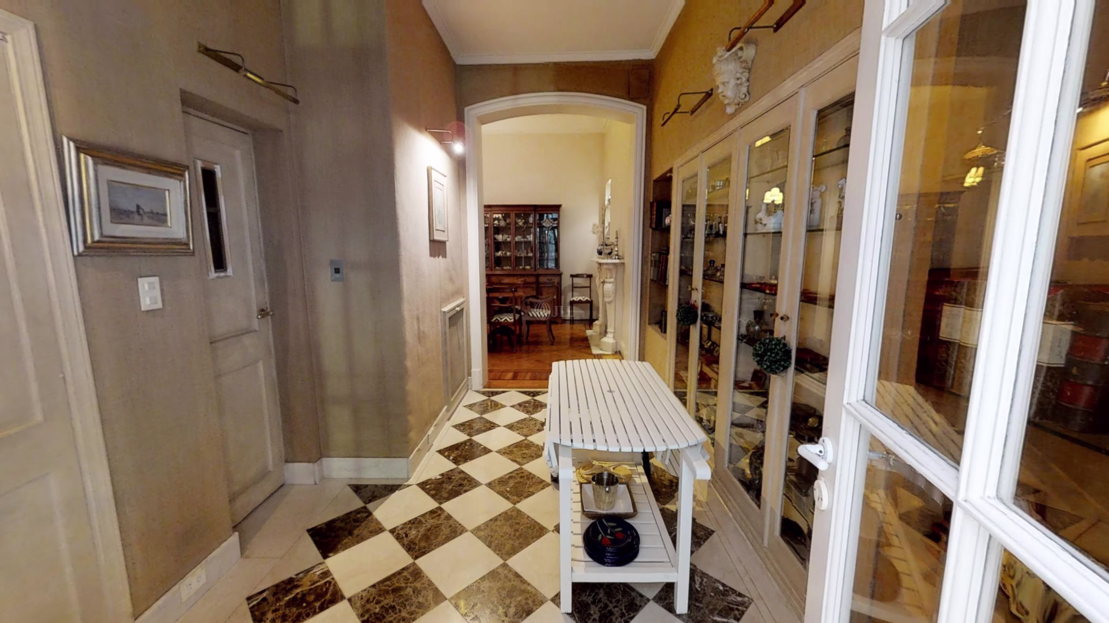 Juez Estrada 2700, Barrio Parque