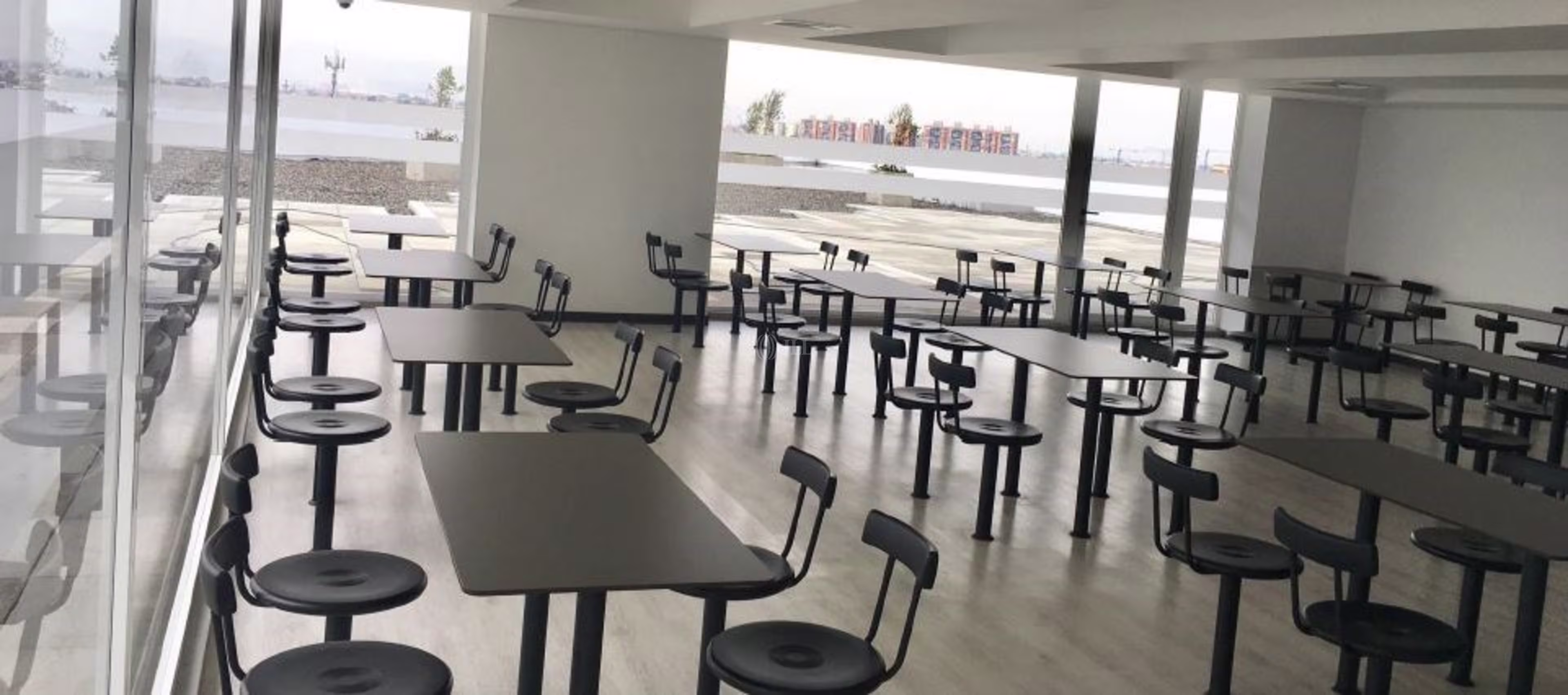 Av Las Américas, Cra 52