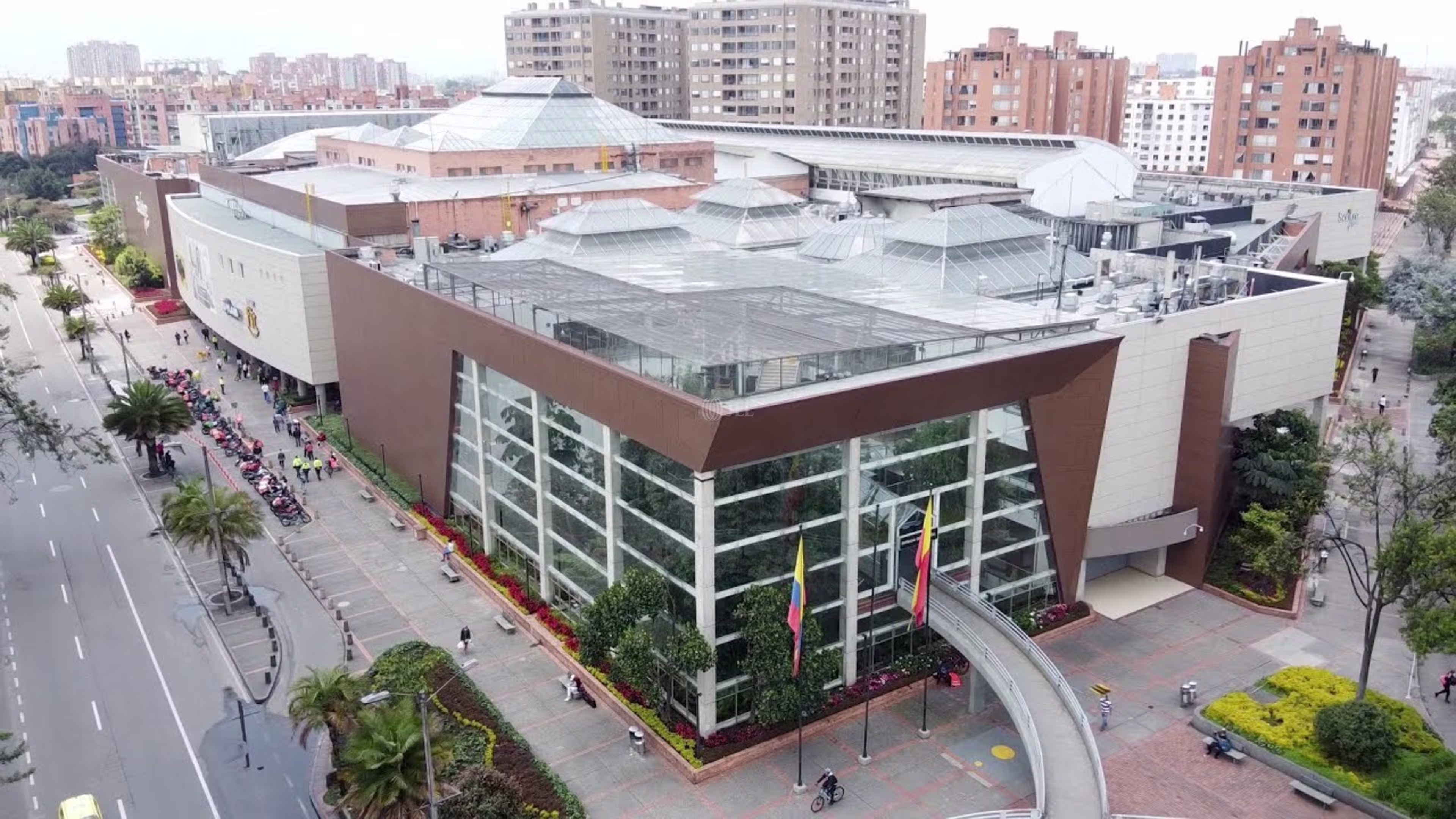 Centro Comercial Salitre Plaza