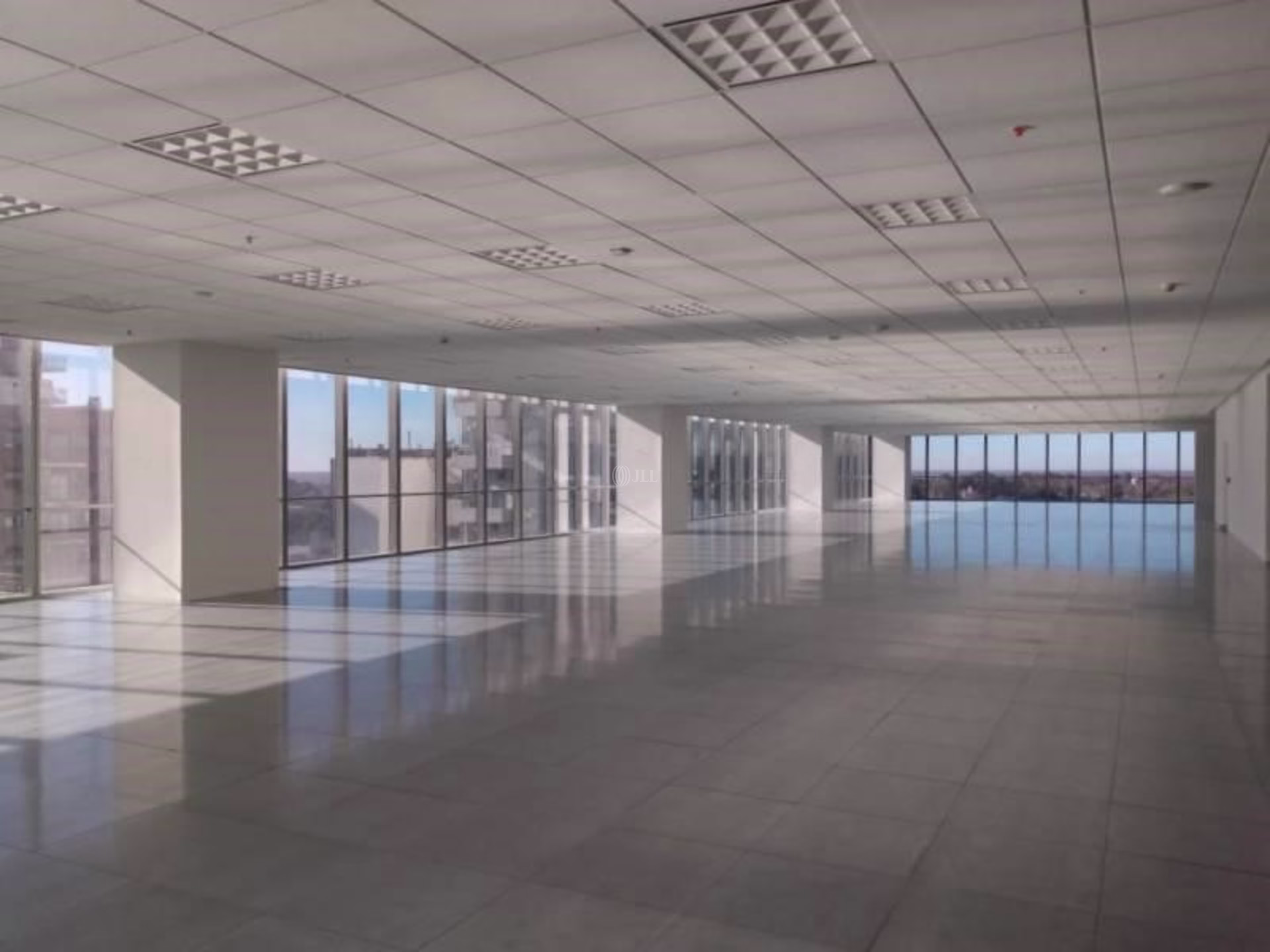 Libertador 7200, Piso 19