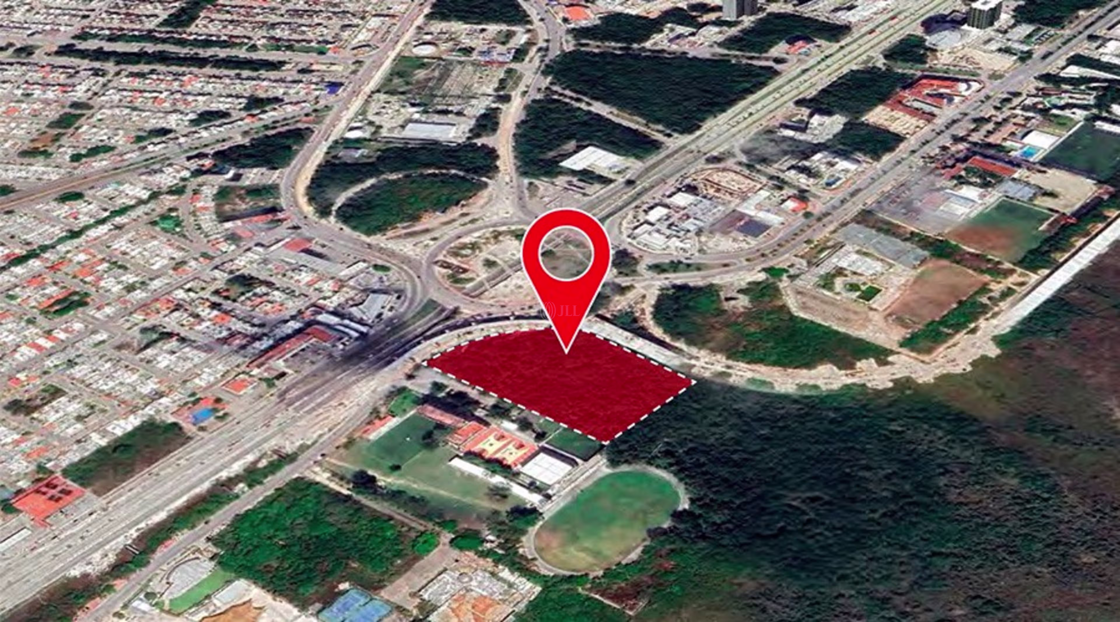 Av. 16 de Abril, Supermanzana 10, Cancún, Quintana Roo.