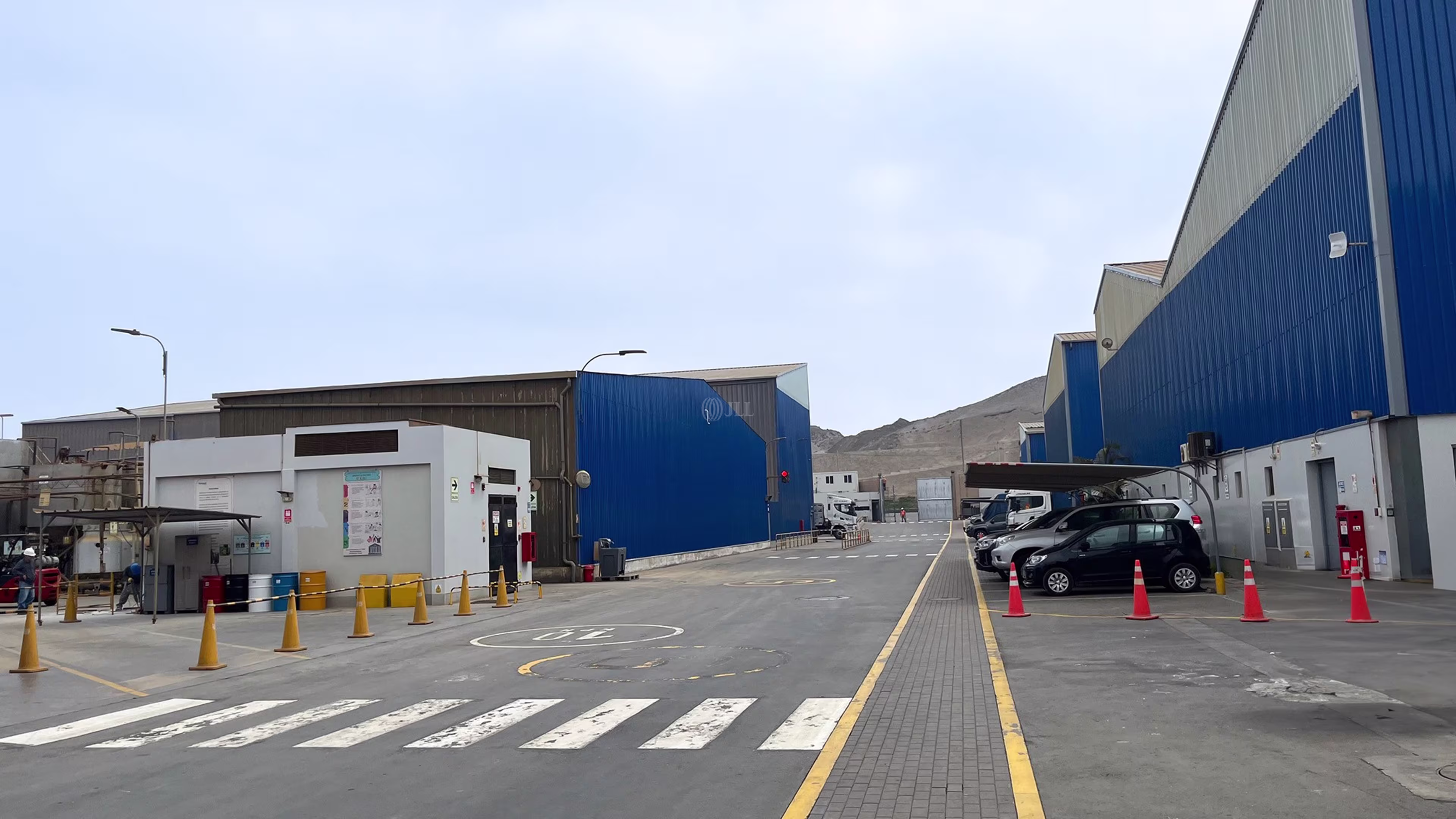 Av. Industrial, Lima 15022, Perú