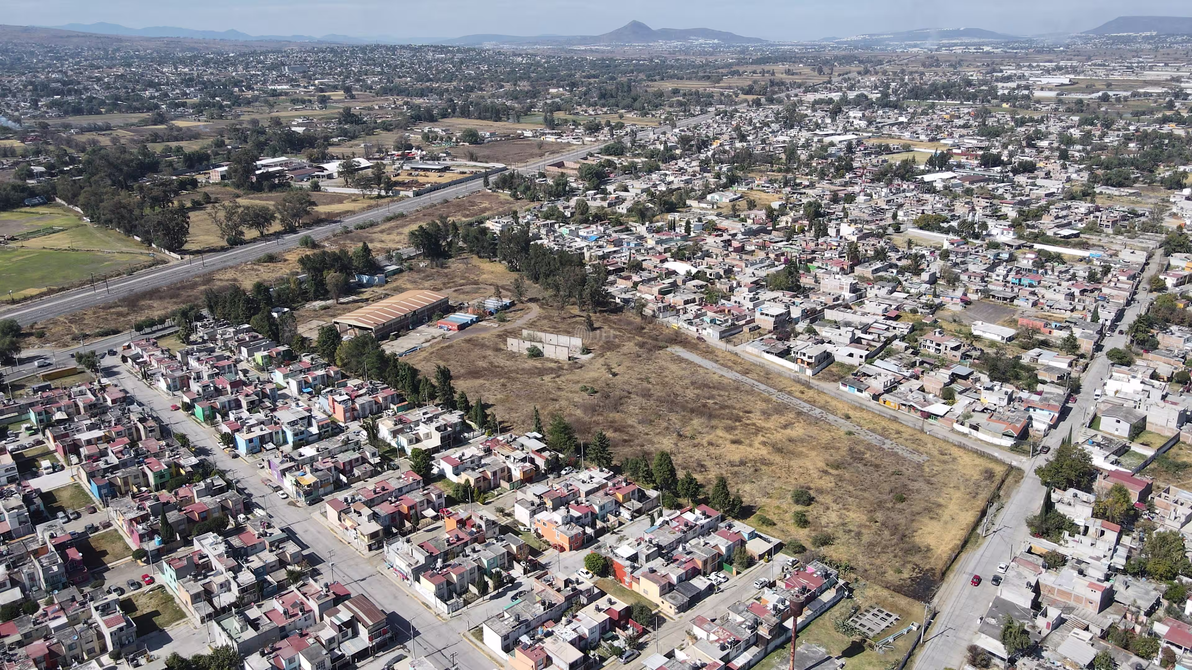 Carretera Teoloyucan - Huehuetoca Km 2 s/n, Barrio de
Santa Maria Caliacac, Teoloyucan, Estado de México