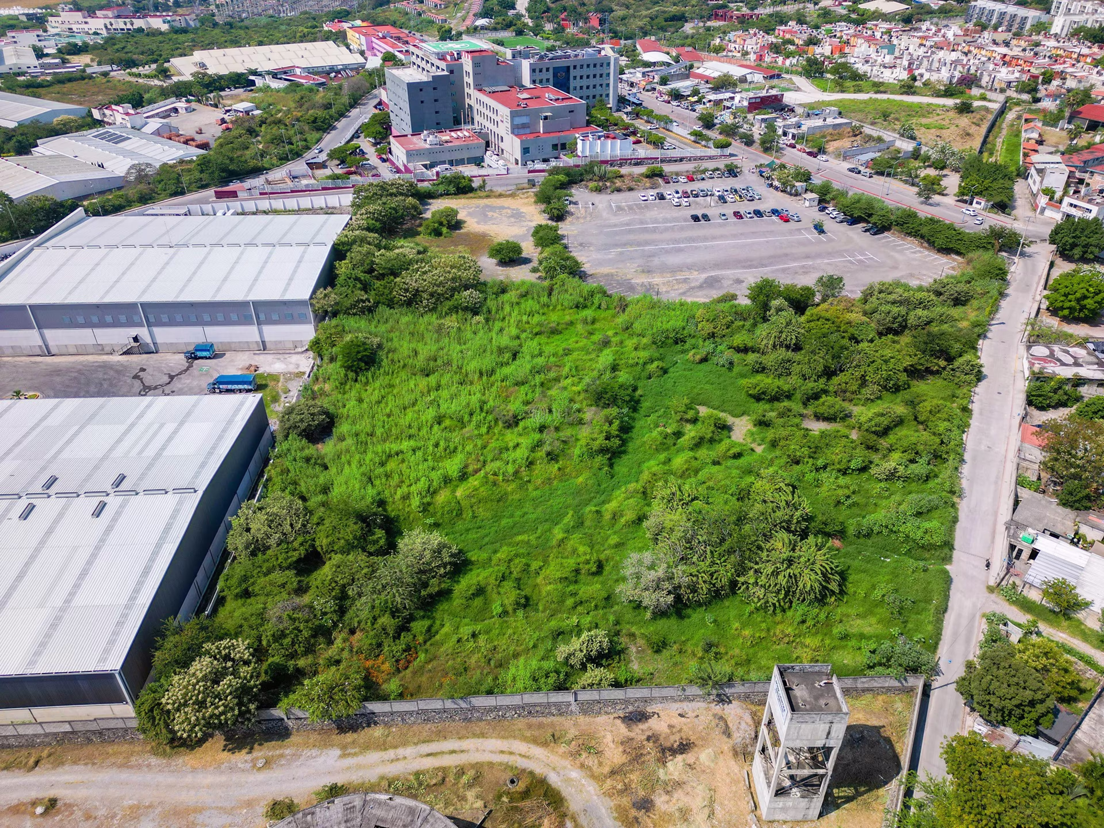 Av. Universidad S/N. Col. Palo Escrito, Emiliano Zapata, C.P. 62765