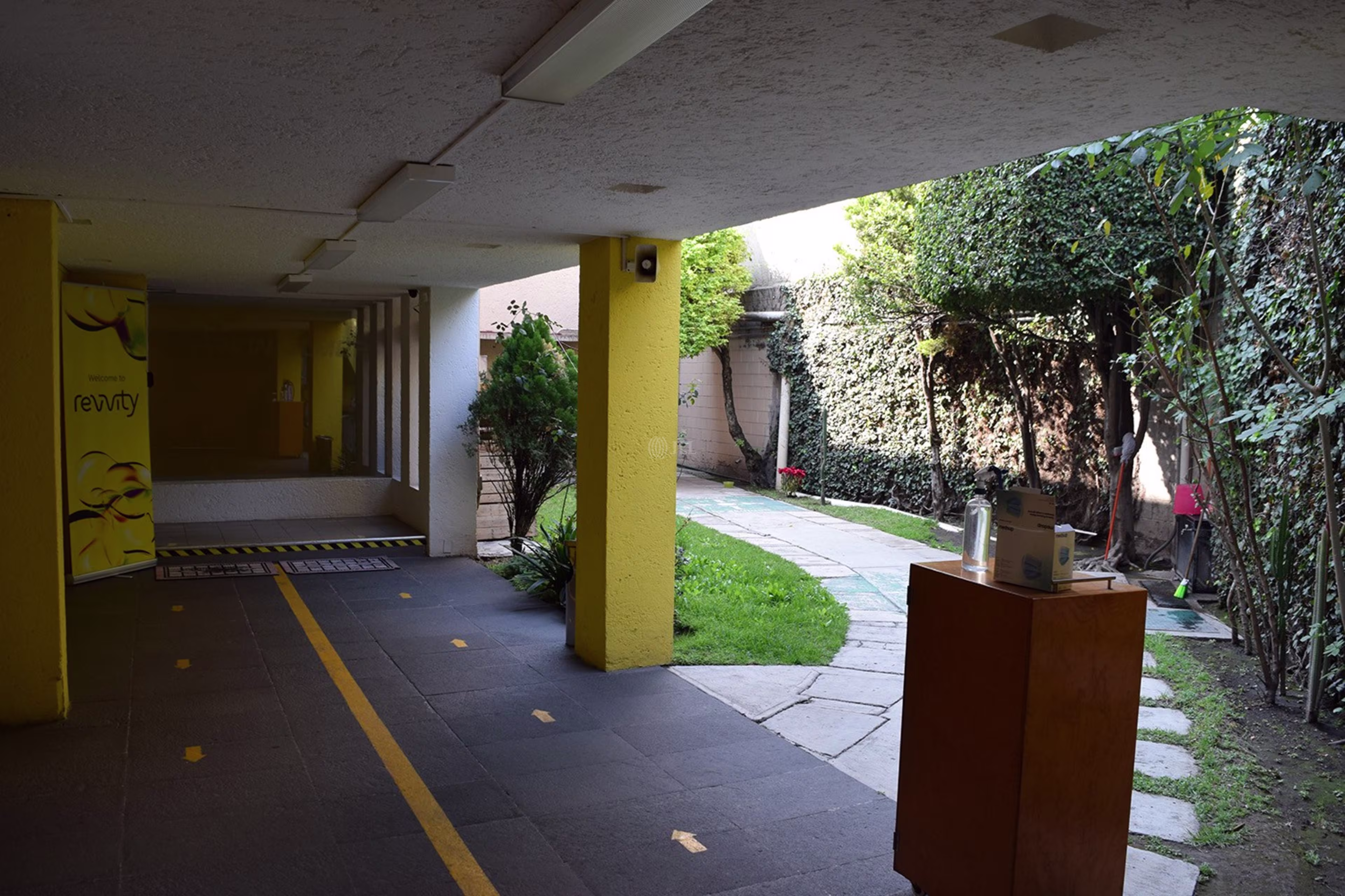 Macedonio Alcalá 54, Guadalupe Inn, Álvaro Obregón, 01020, Ciudad de México.