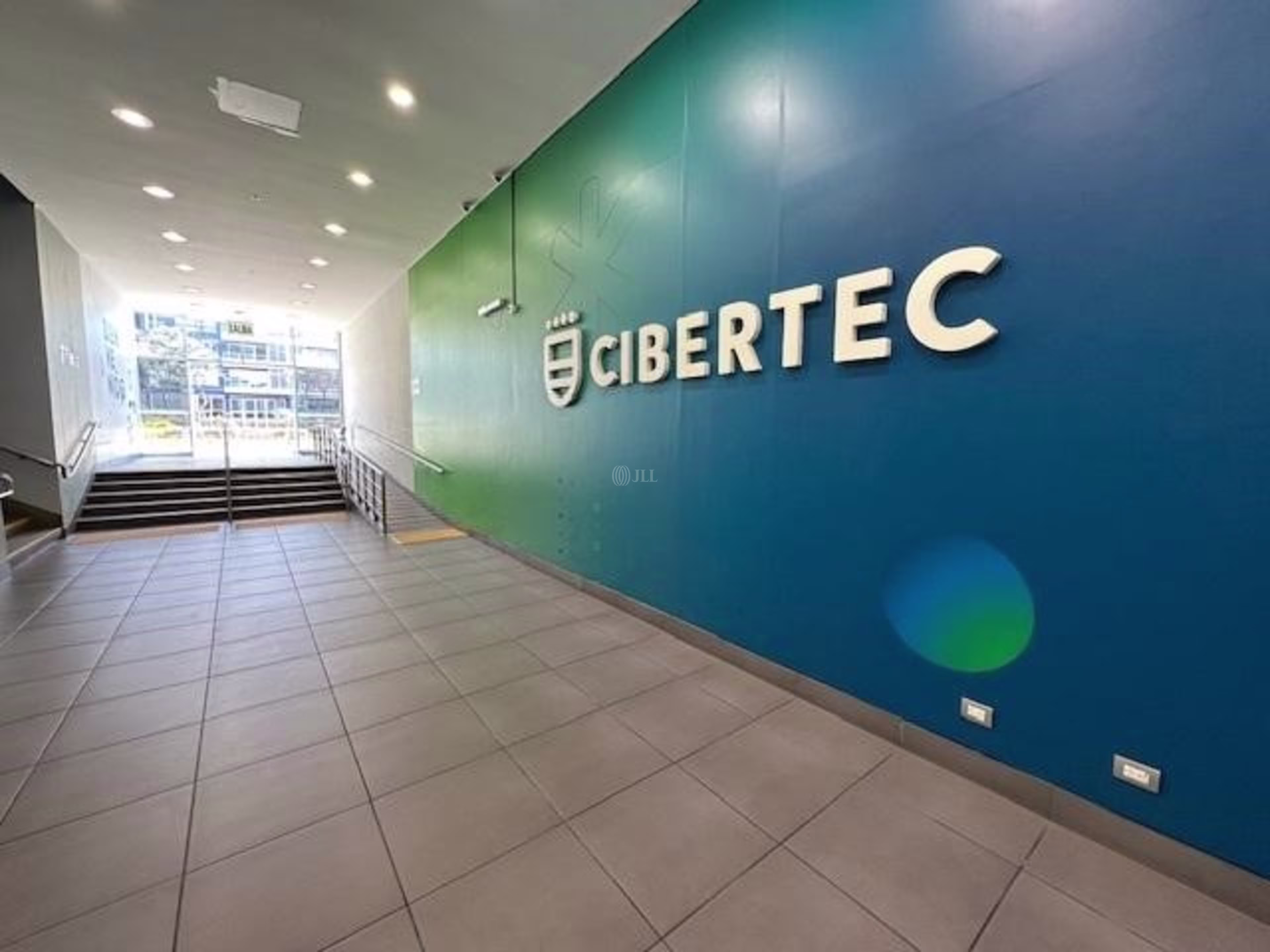 Av. Brasil 702, Breña 15083