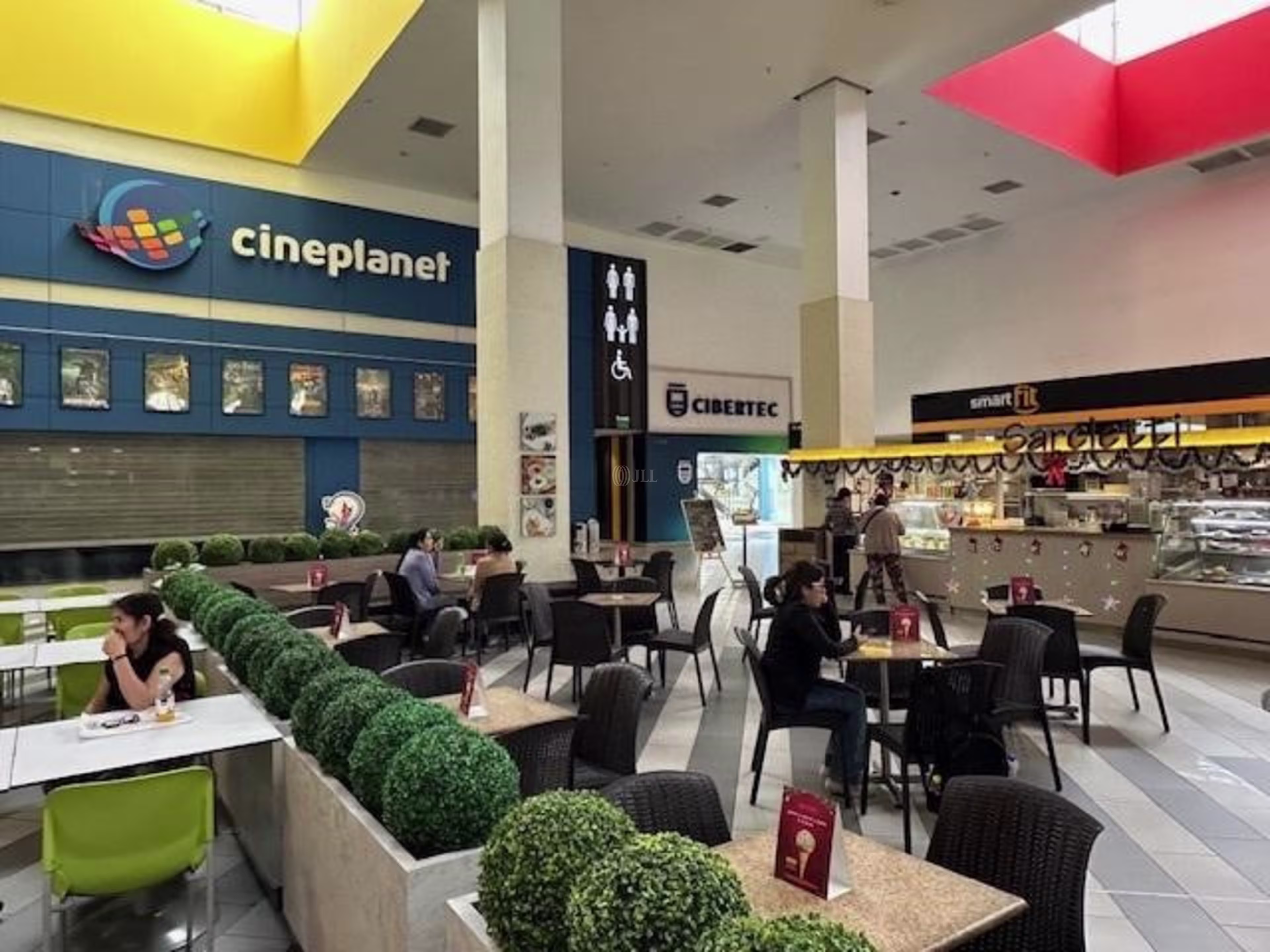 Av. Brasil 702, Breña 15083