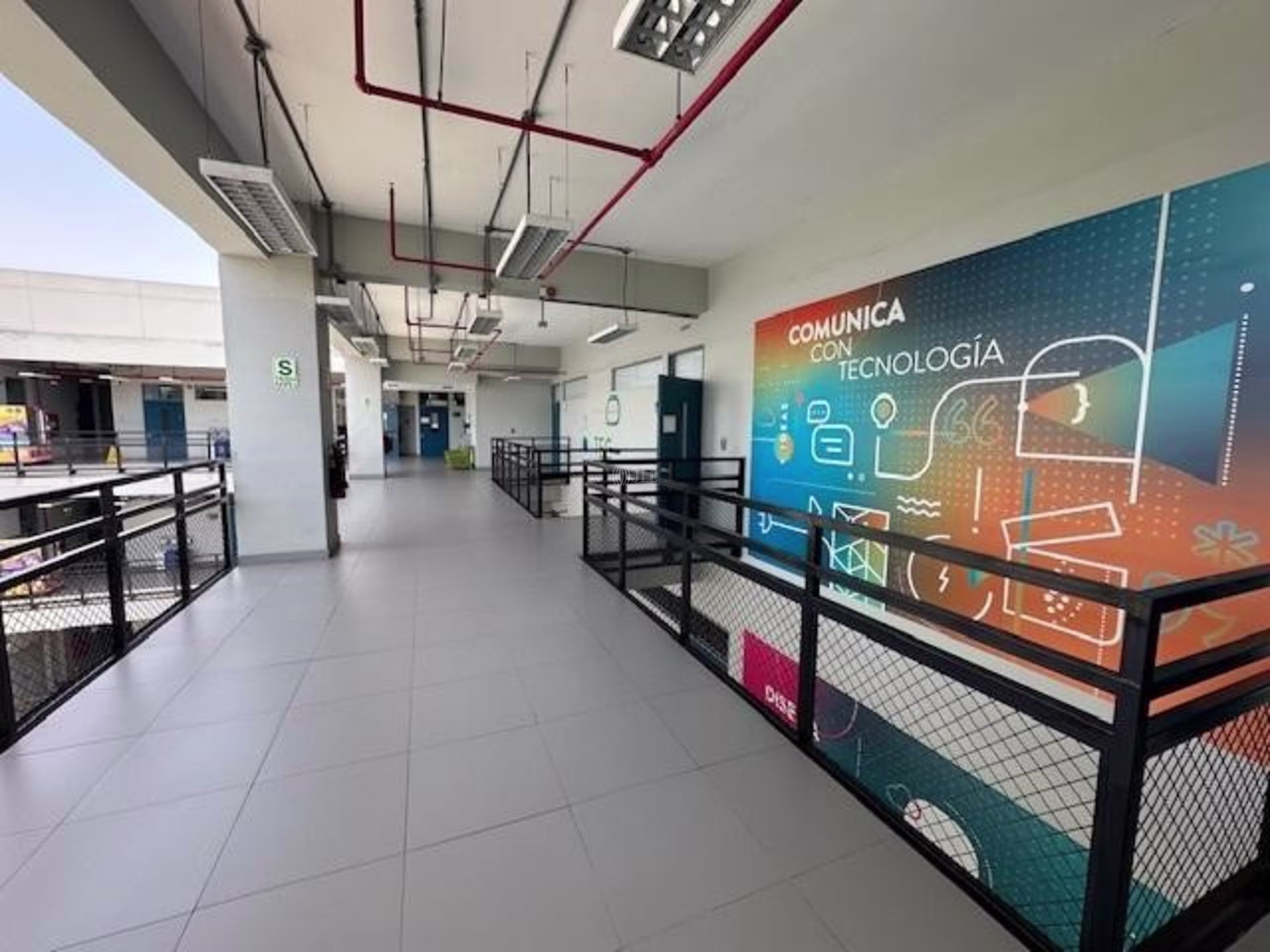 Av. Brasil 702, Breña 15083