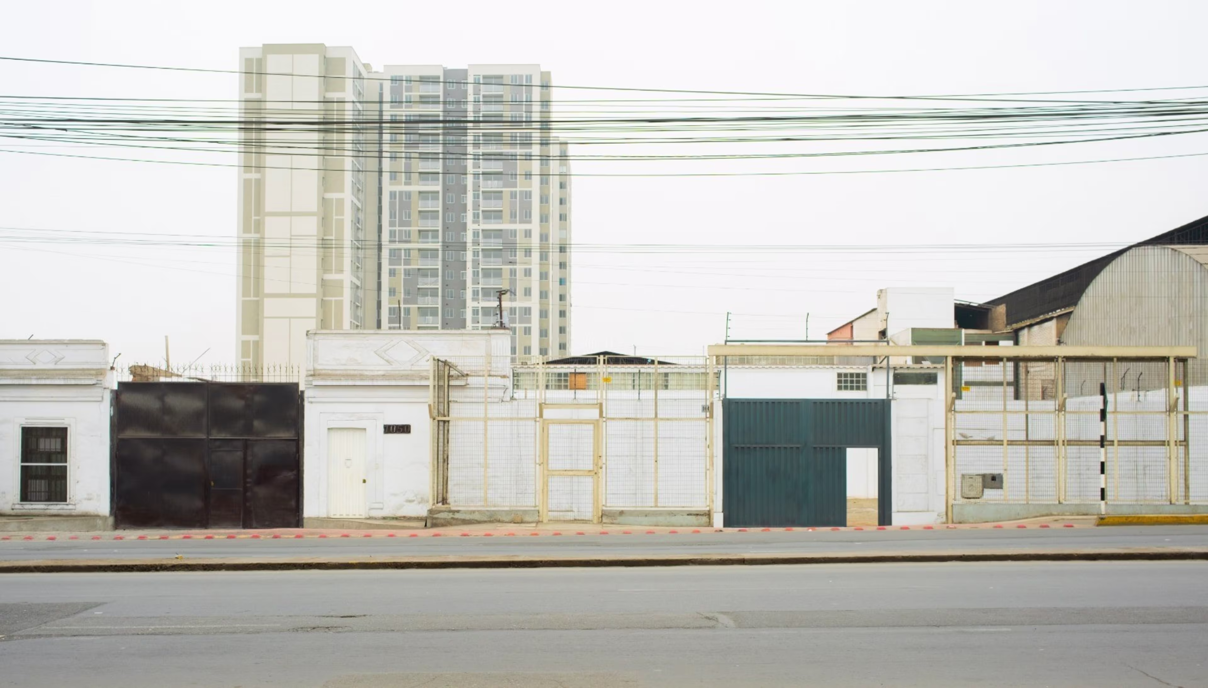 Av. Oscar Benavides N° 1050 - 1052, Cercado de Lima