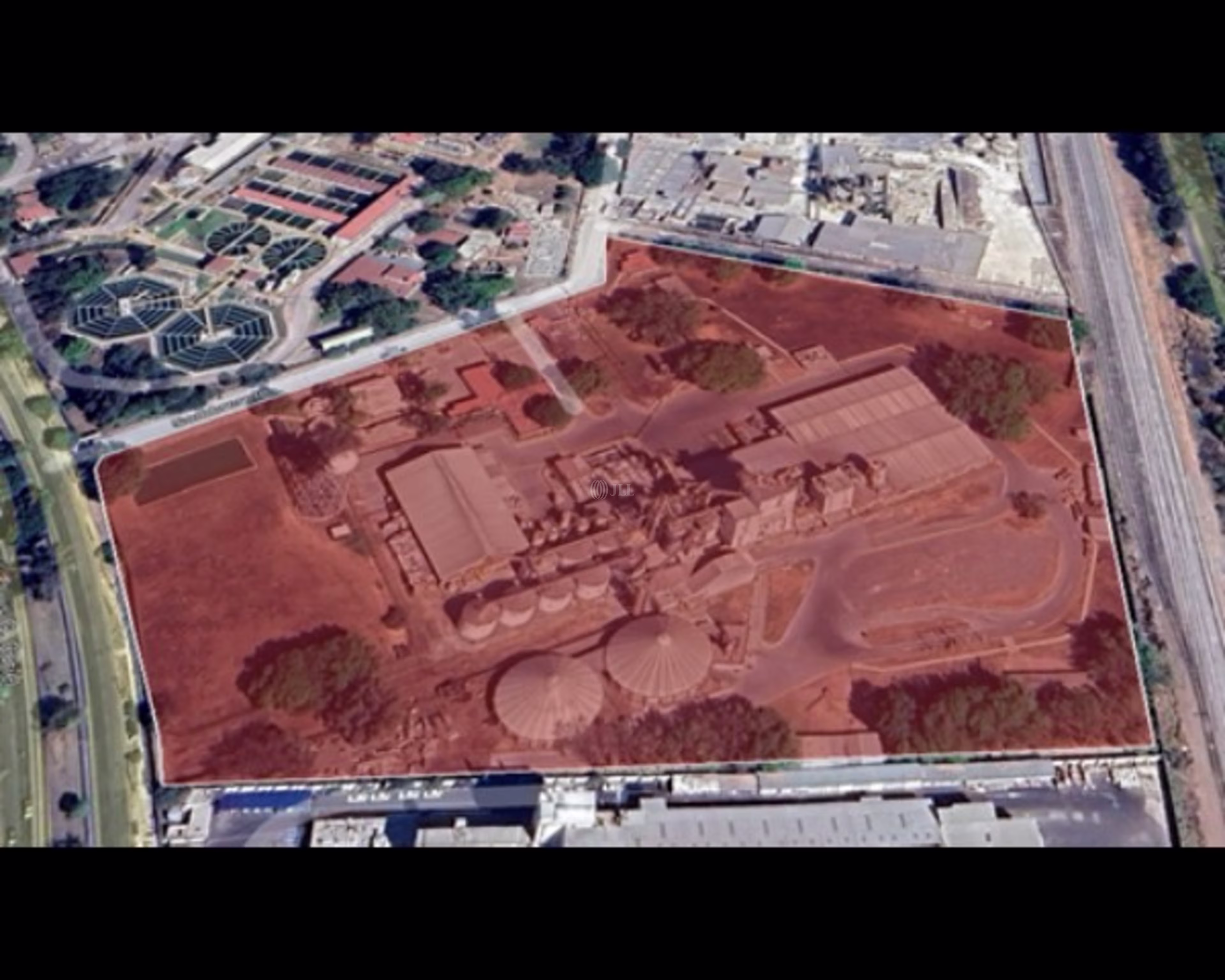 Av. Gobernador L. Curiel, antigua zona industrial de Guadalajara.