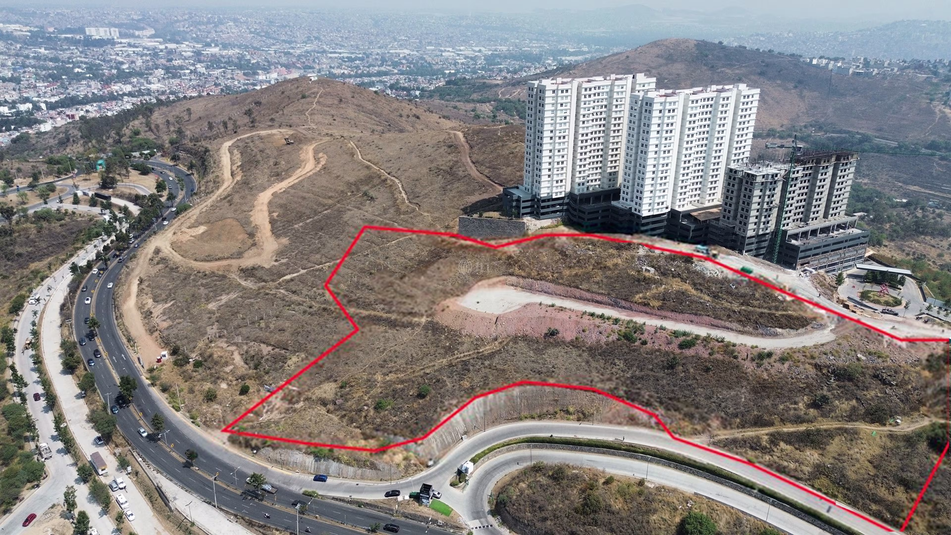 Avenida Jiménez Cantú, Atizapan