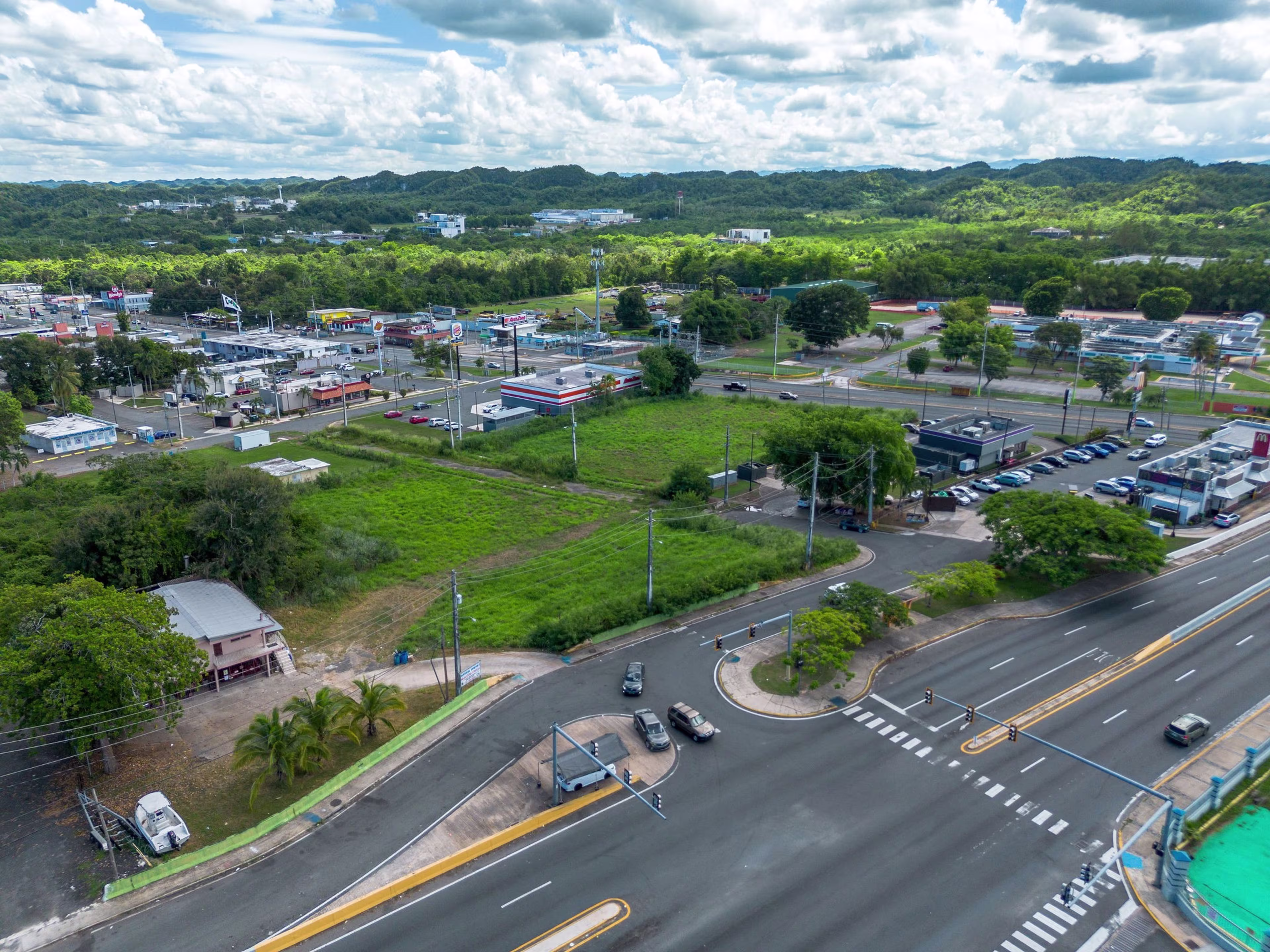 PR-2 Cruce Dávila