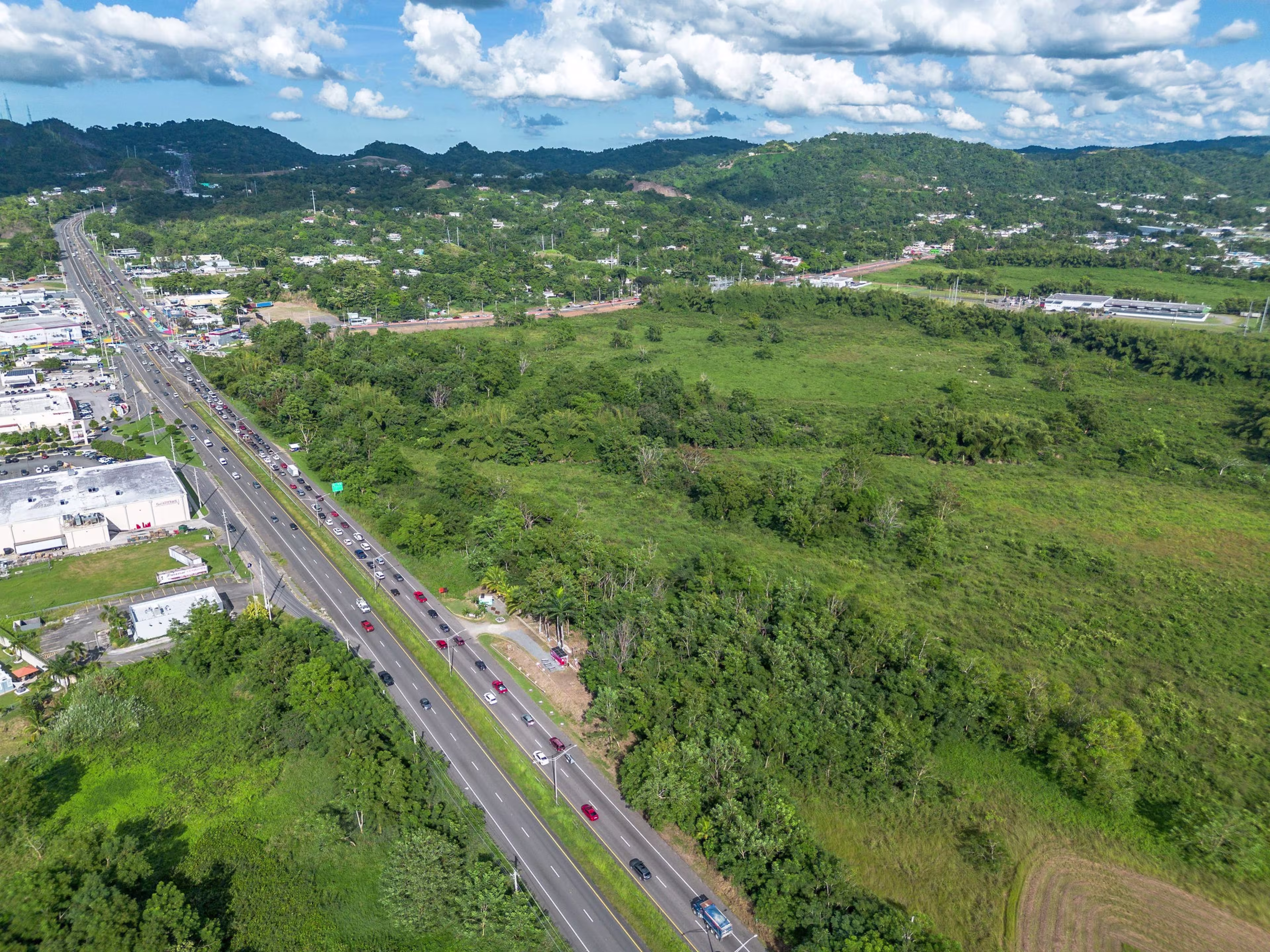 Bo. Quebrada Larga, Fincas E y T, Anasco
