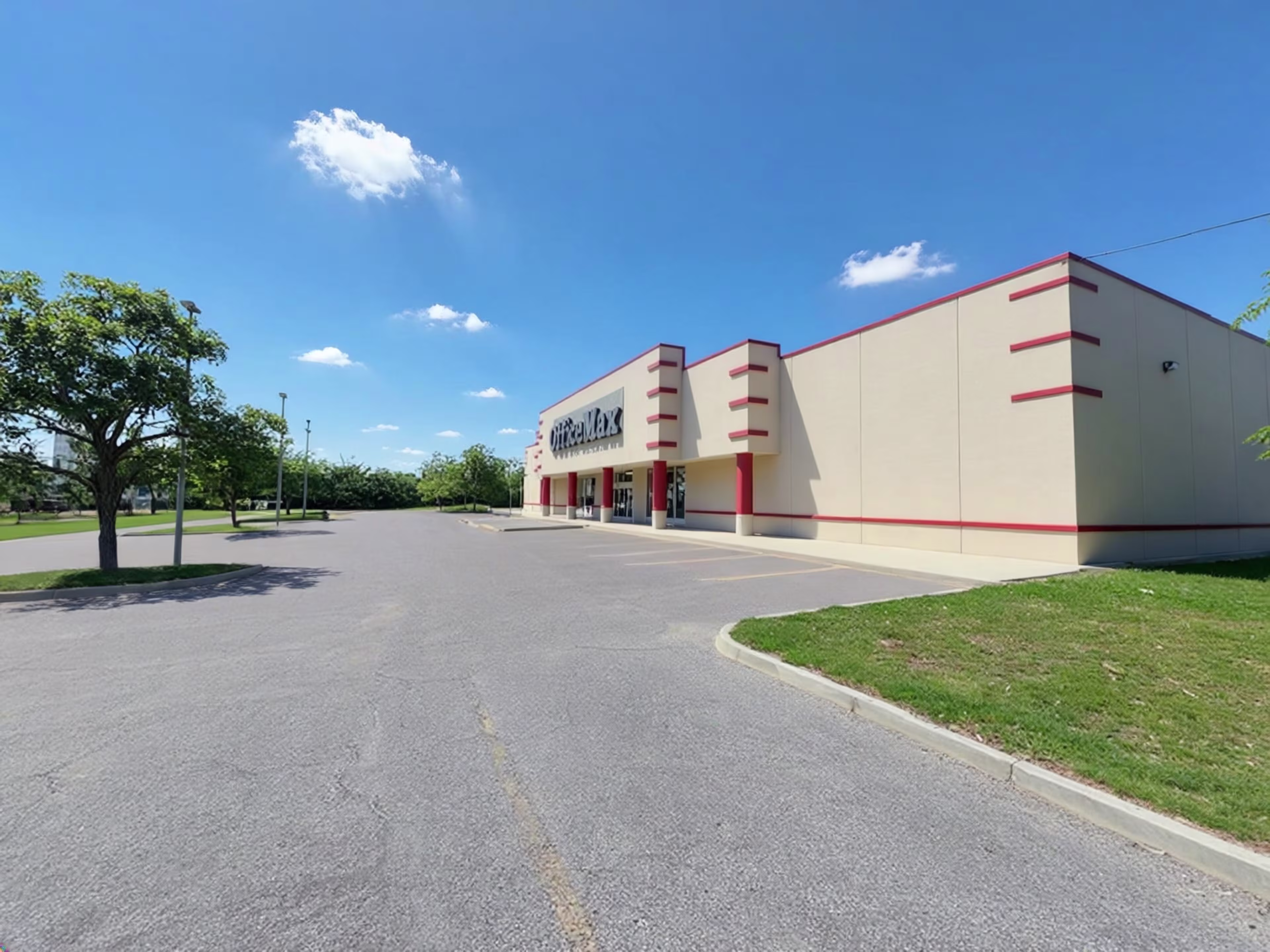 2438 Ponce Bypass,