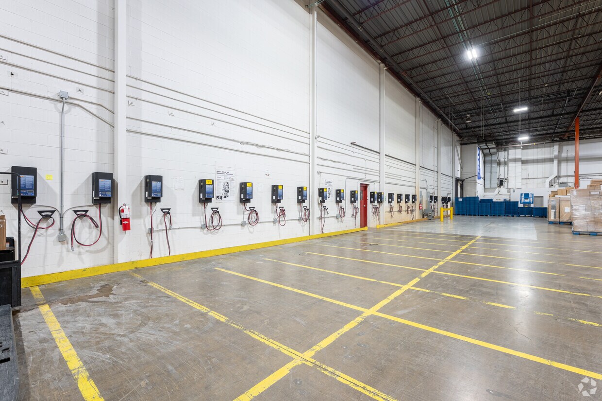 6757 Northwest Drive