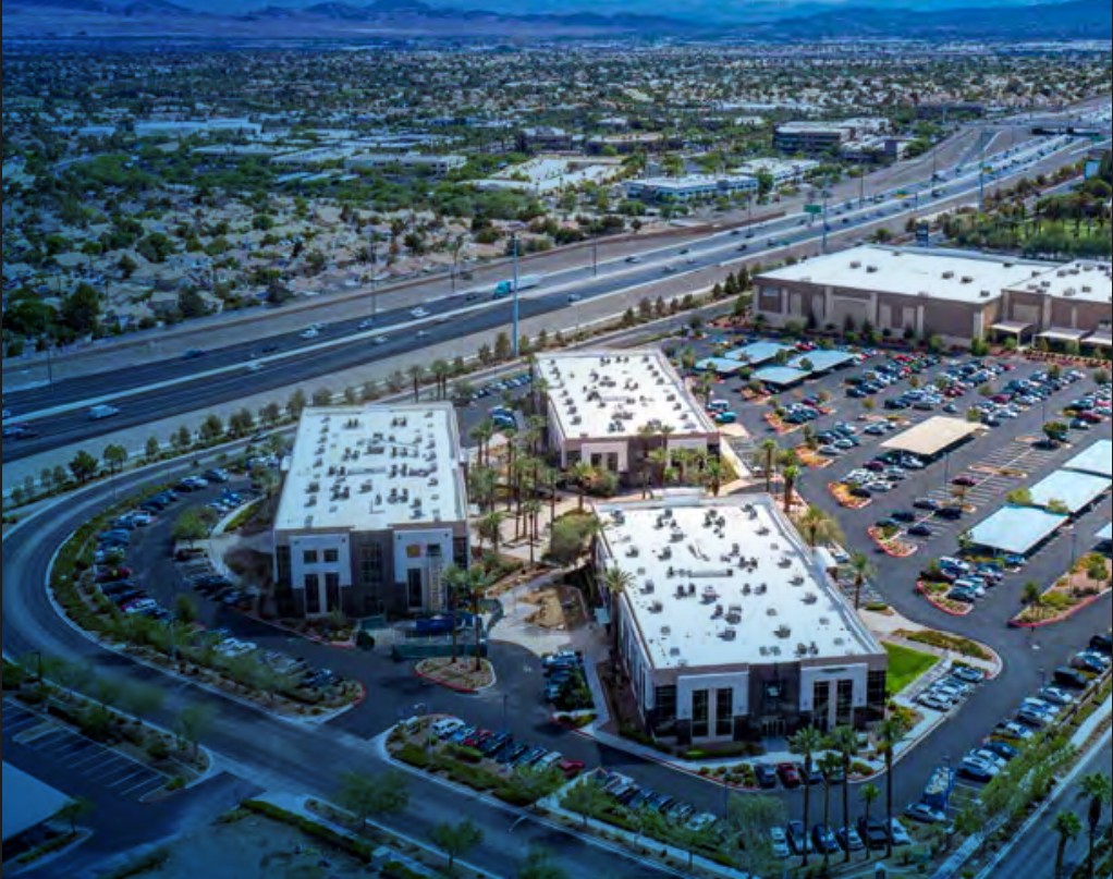 2475 Village View Dr