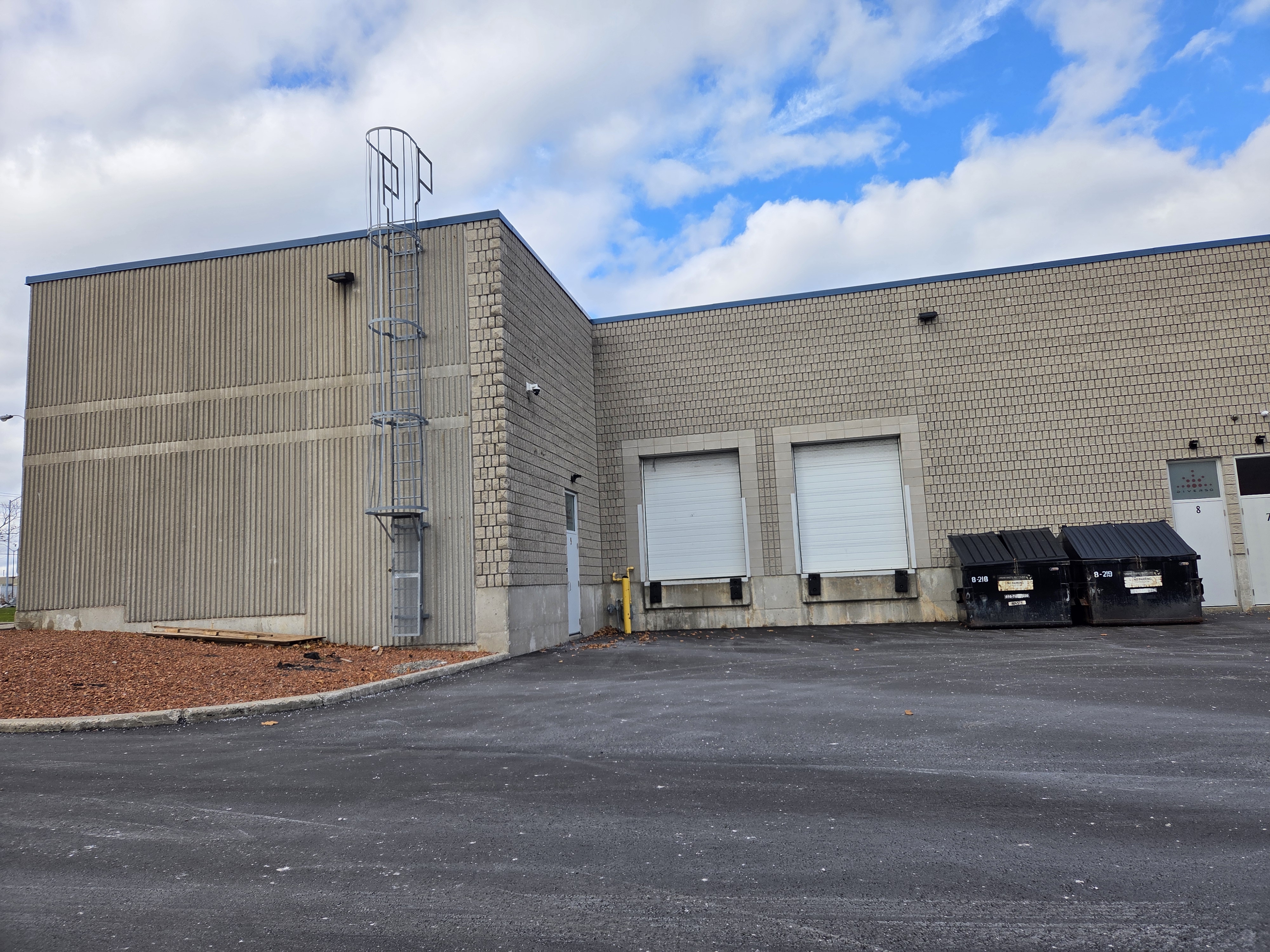 60 Ironside Crescent