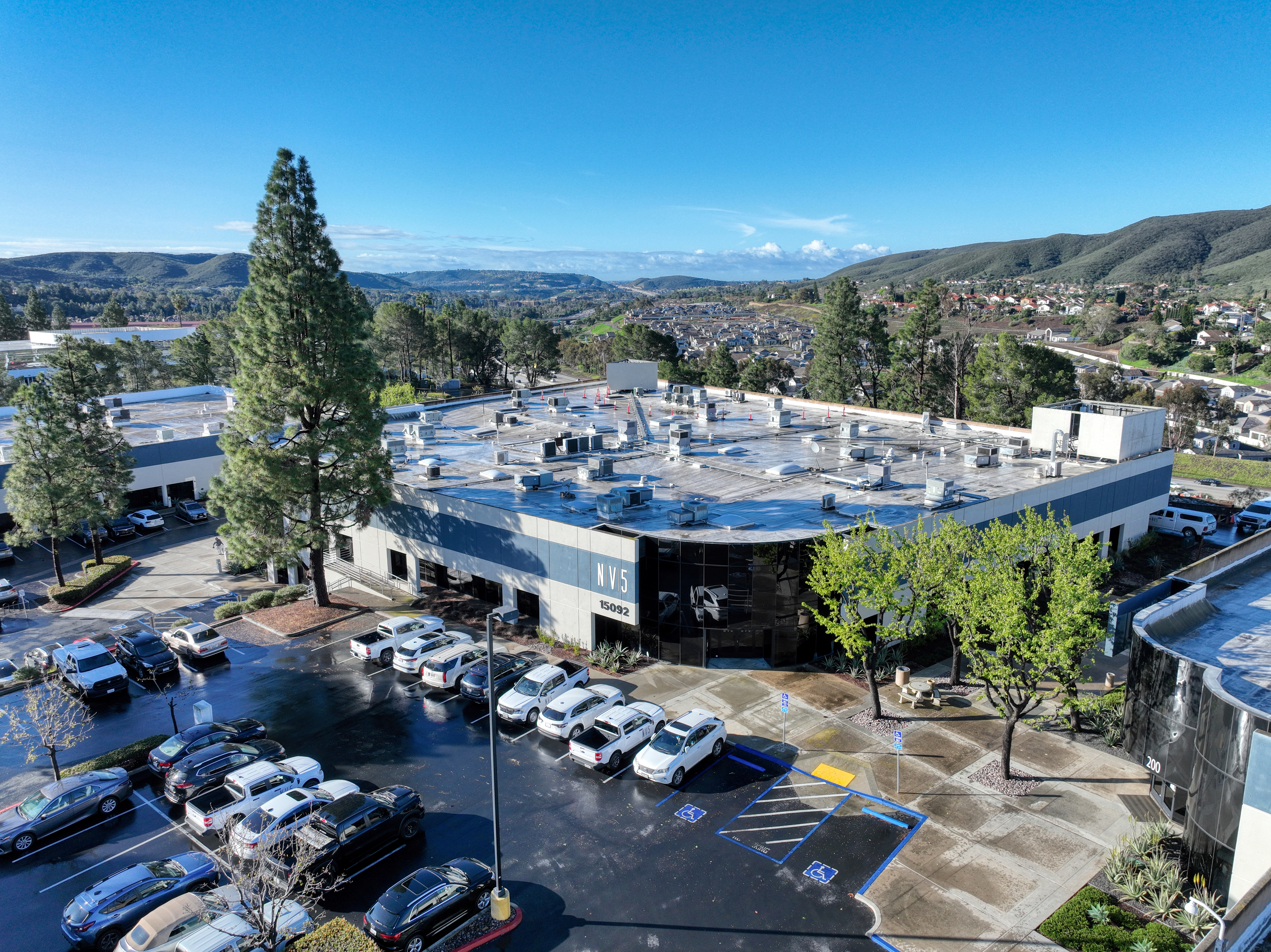 15090-15092 Avenue Of Science