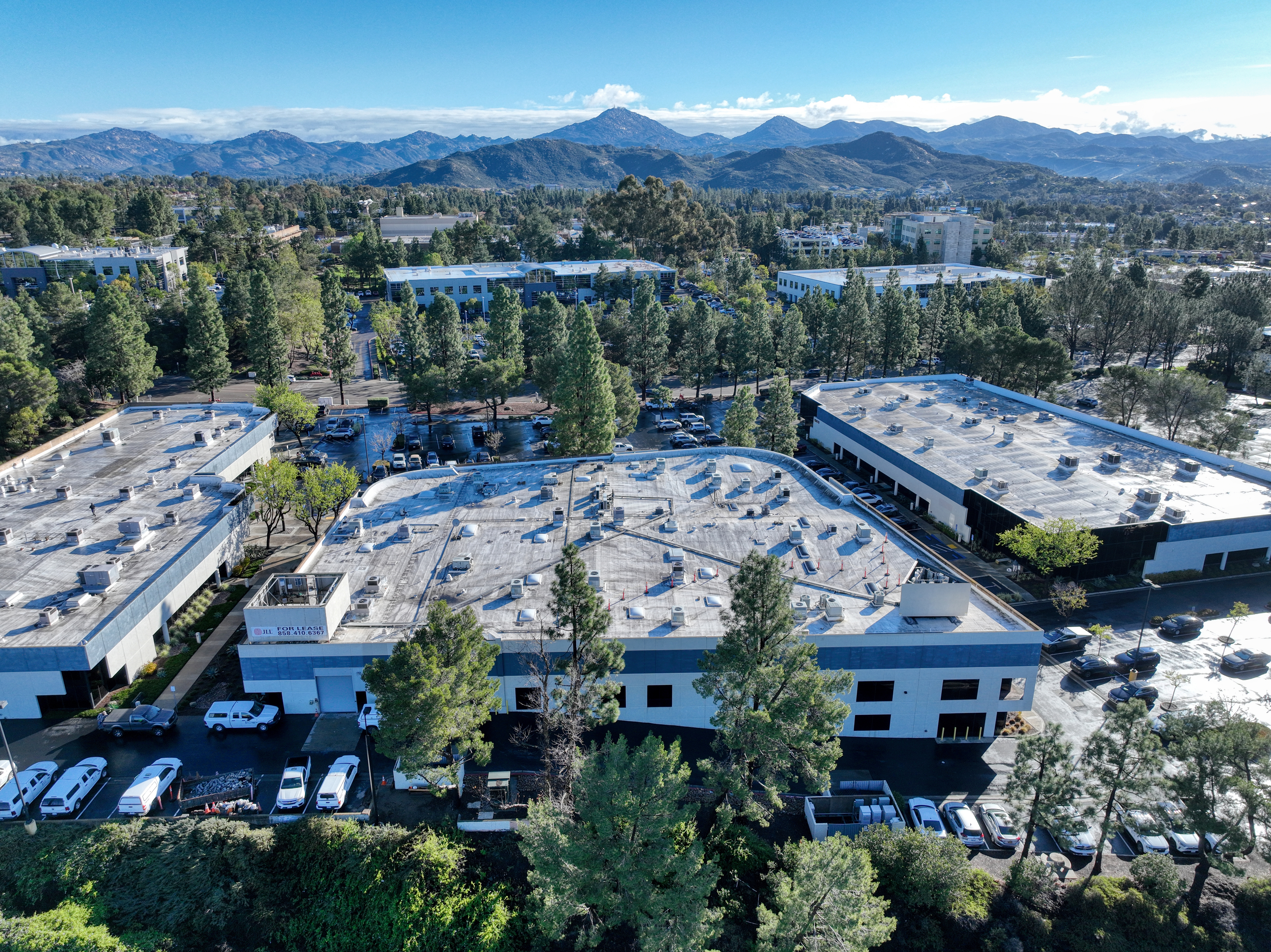 15090-15092 Avenue Of Science