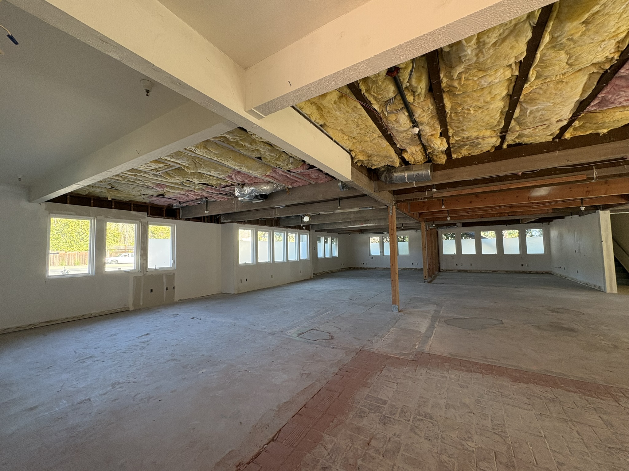 505 Sir Francis Drake Blvd