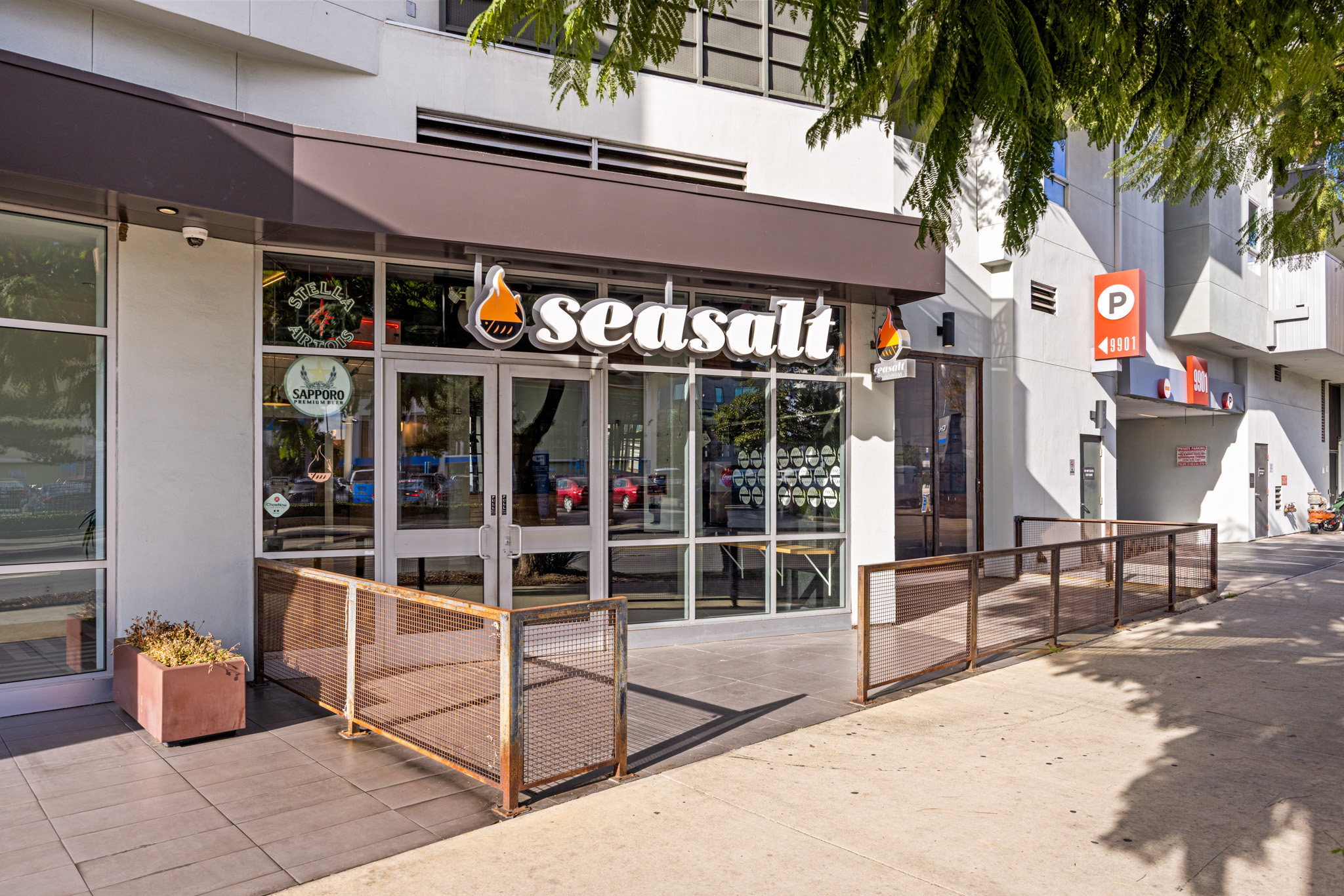 9901 Washington Blvd