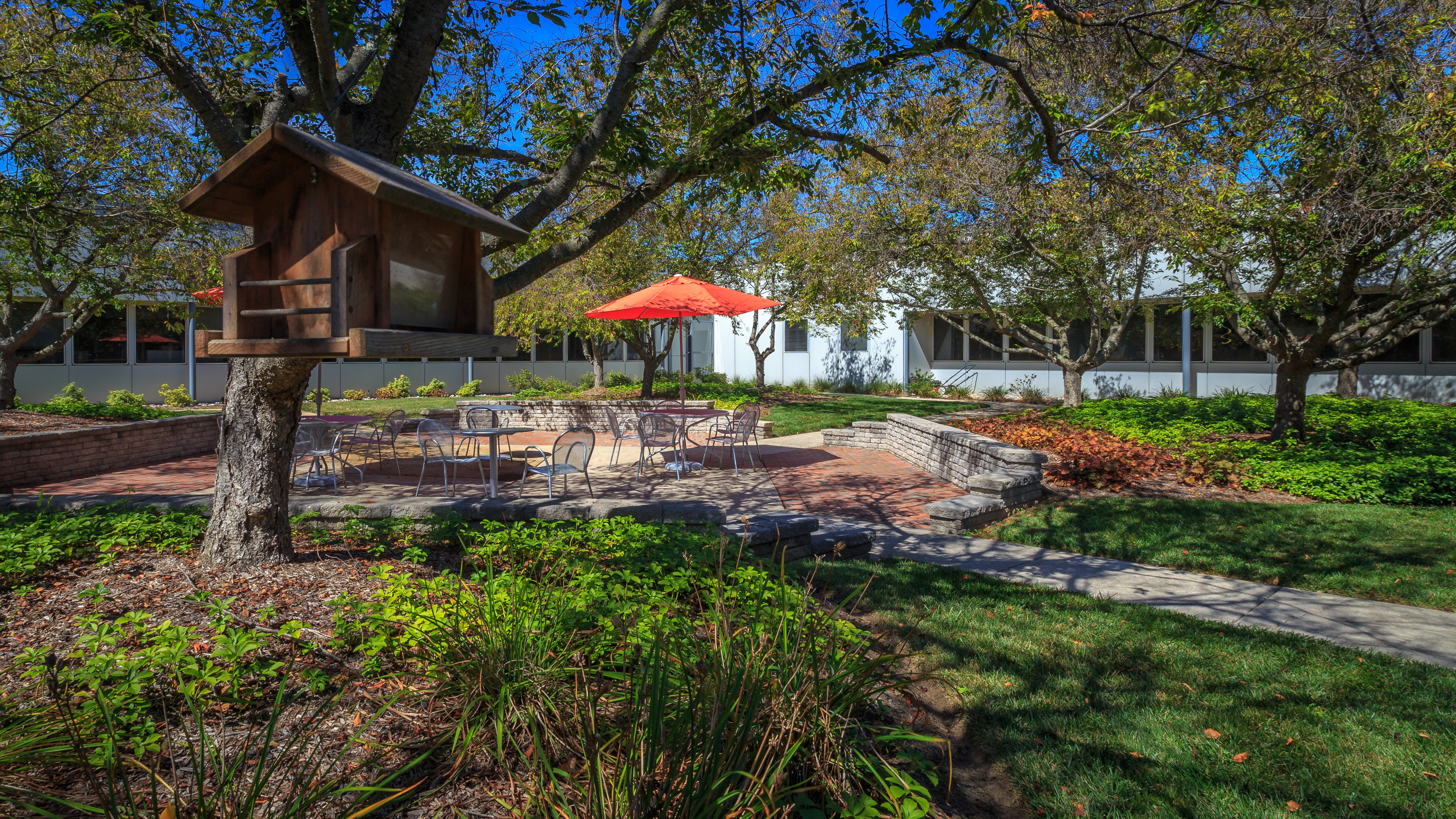 104 Windsor Center Dr