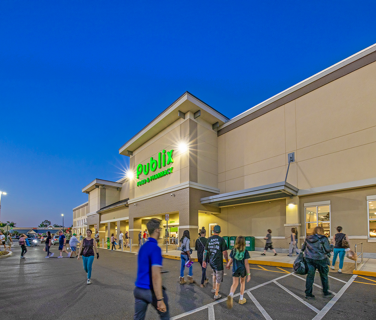 81 Alafaya Woods Blvd