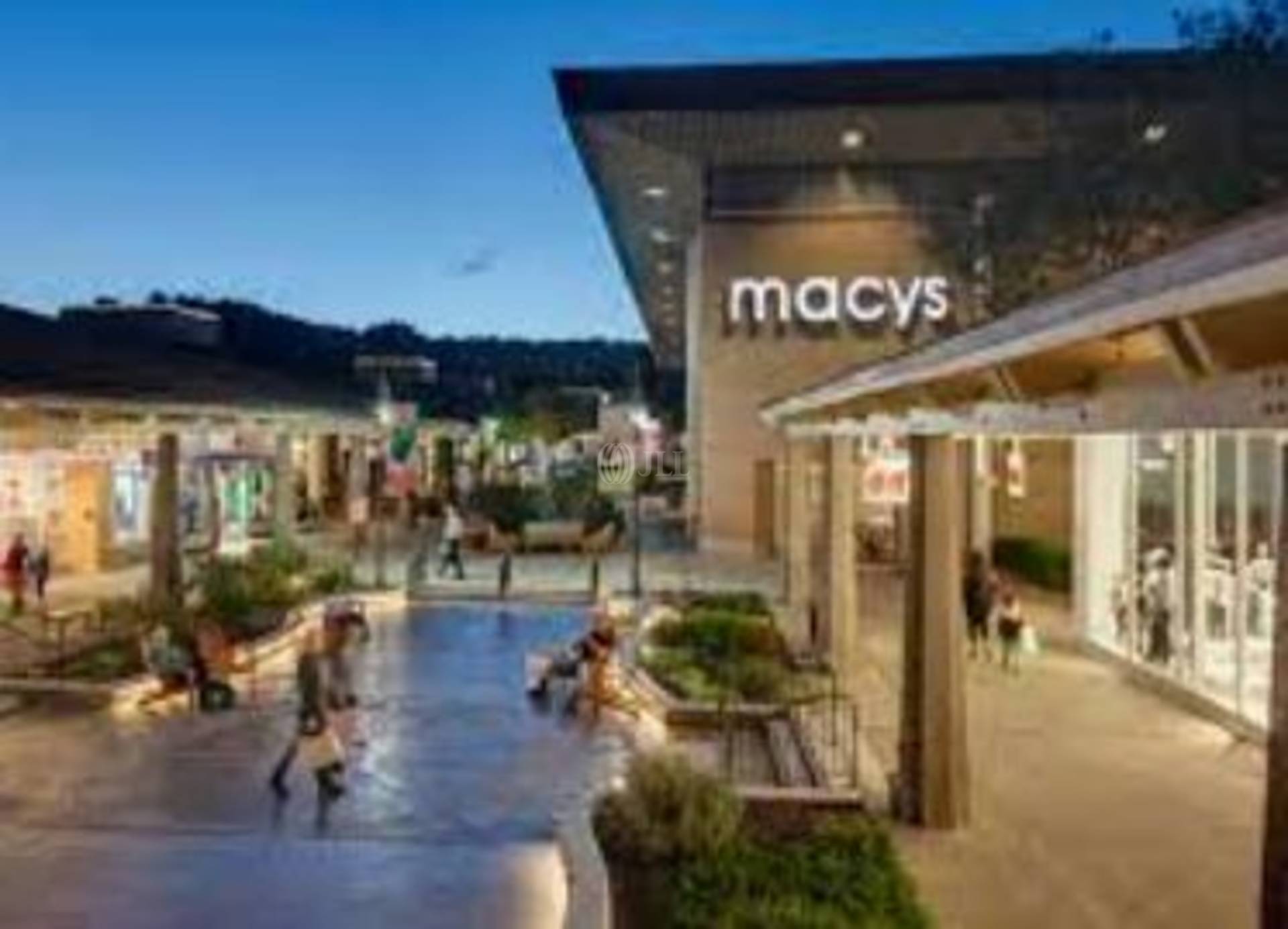 Del Monte Center, 1410 Del Monte Ctr JLL Properties US