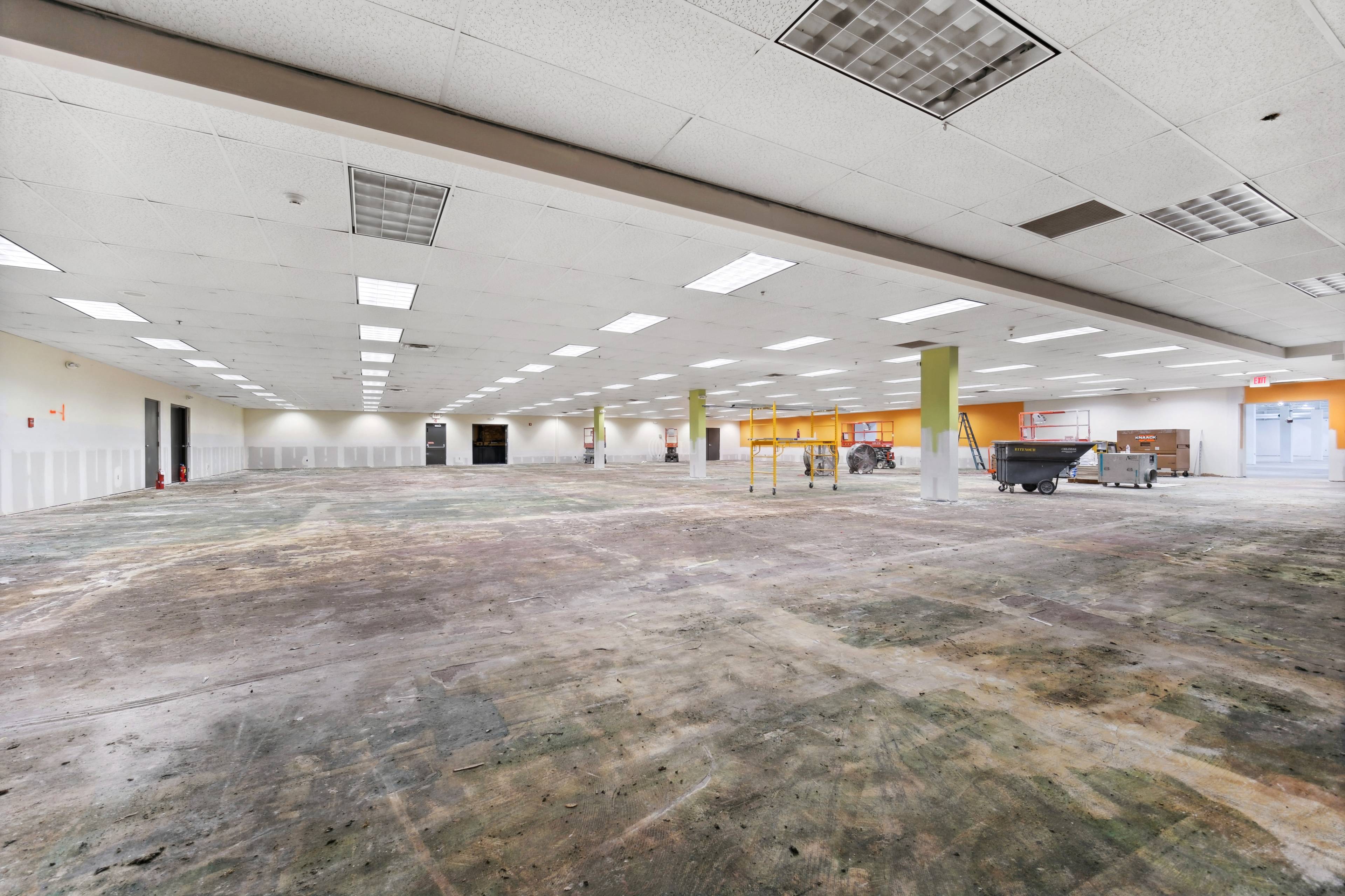 6101 W 130th, 6101 W 130th St JLL Properties US