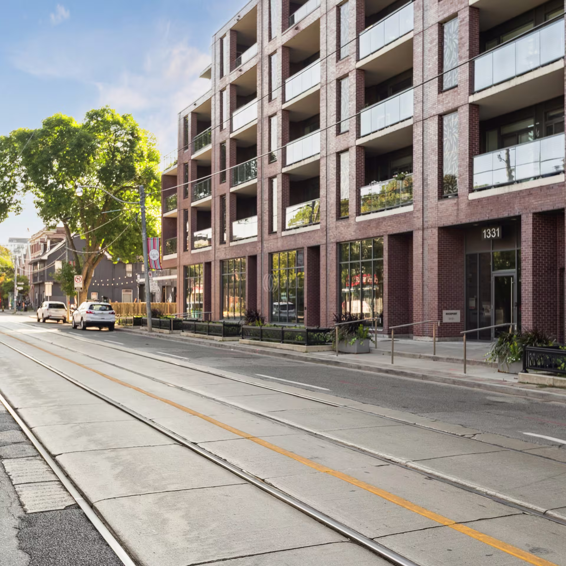 1337-1339 Queen Street East