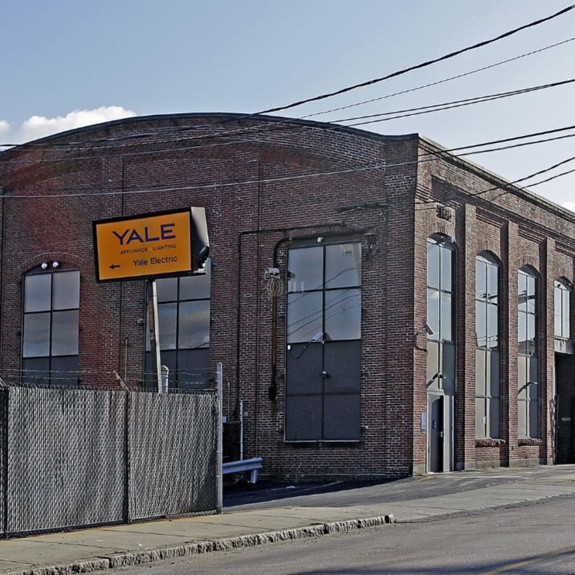 296 Freeport St