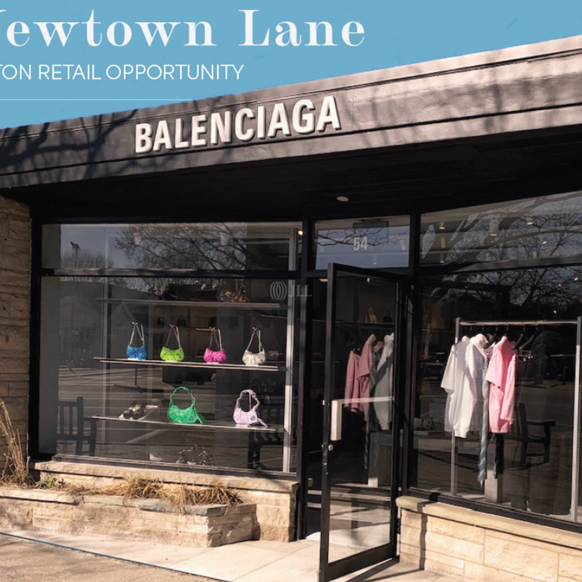 54 Newtown Ln