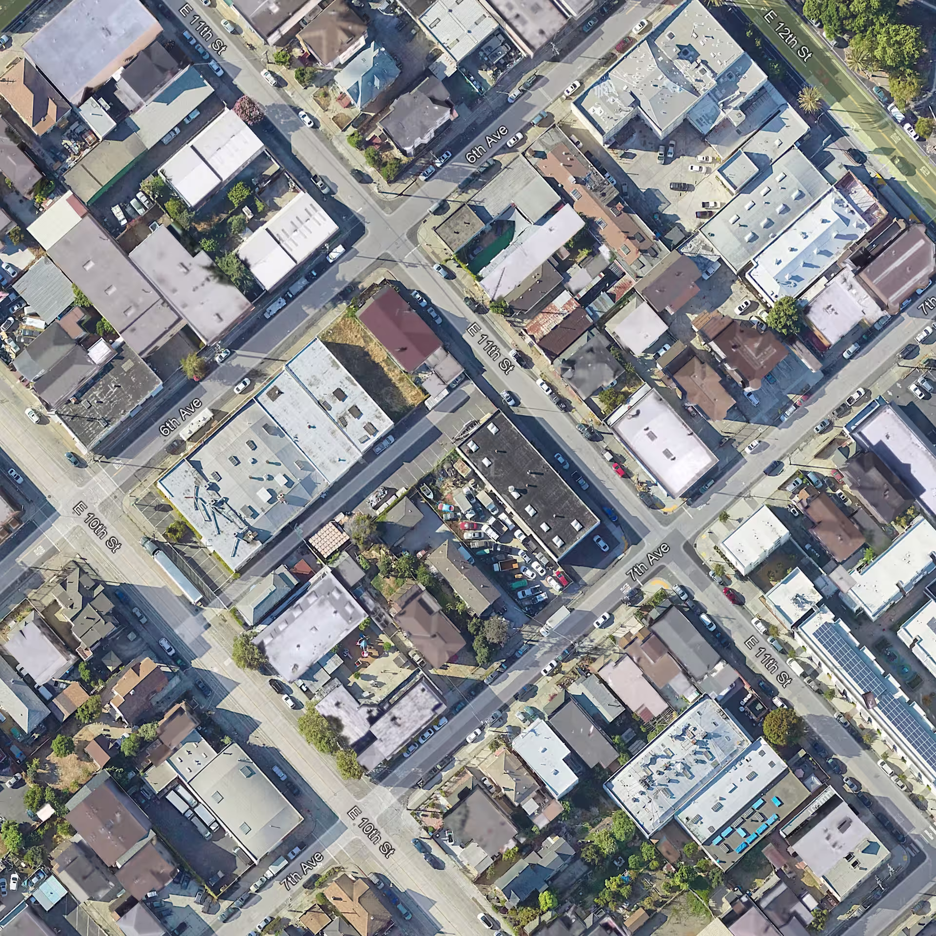 1041 7th Ave