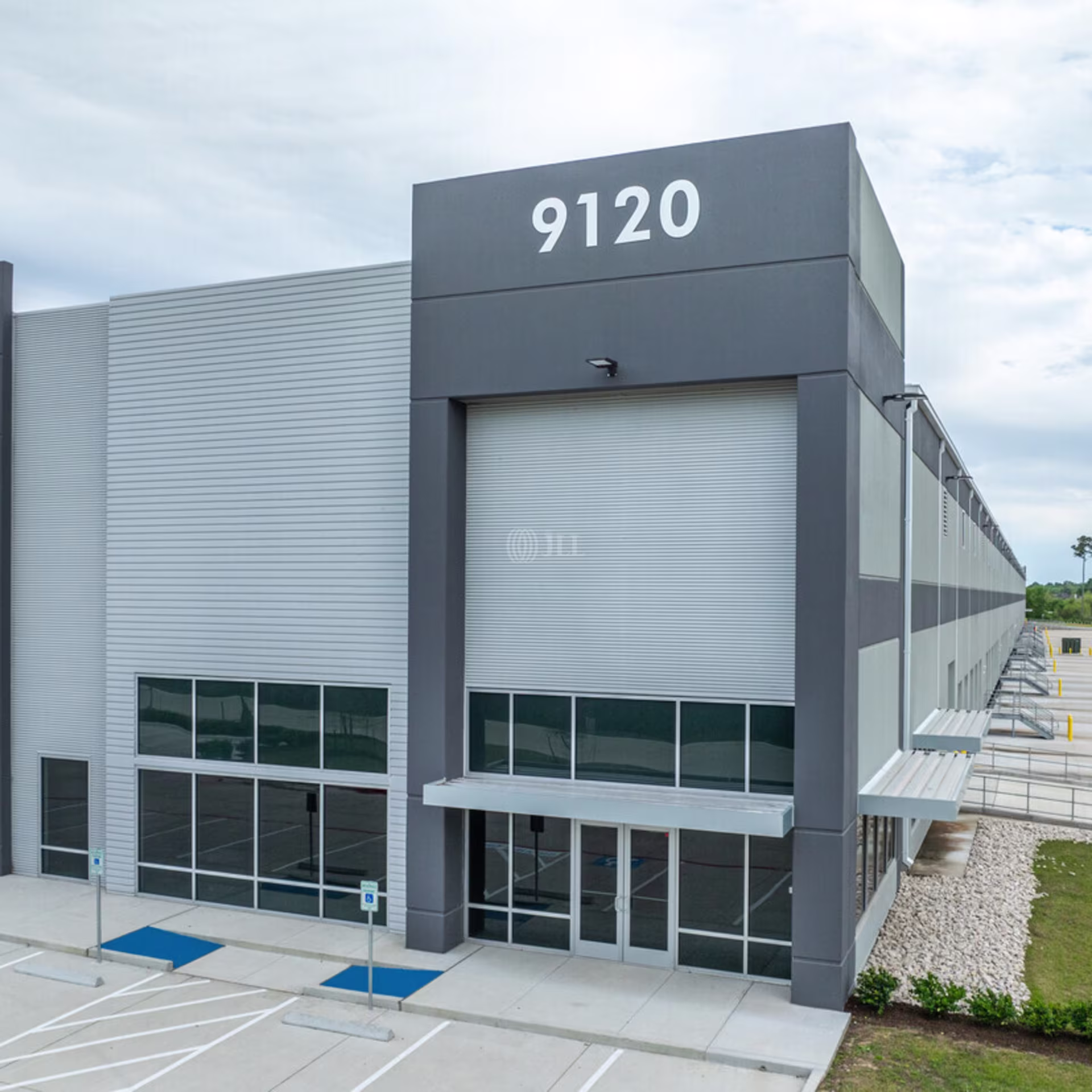 9120 I-10 East
