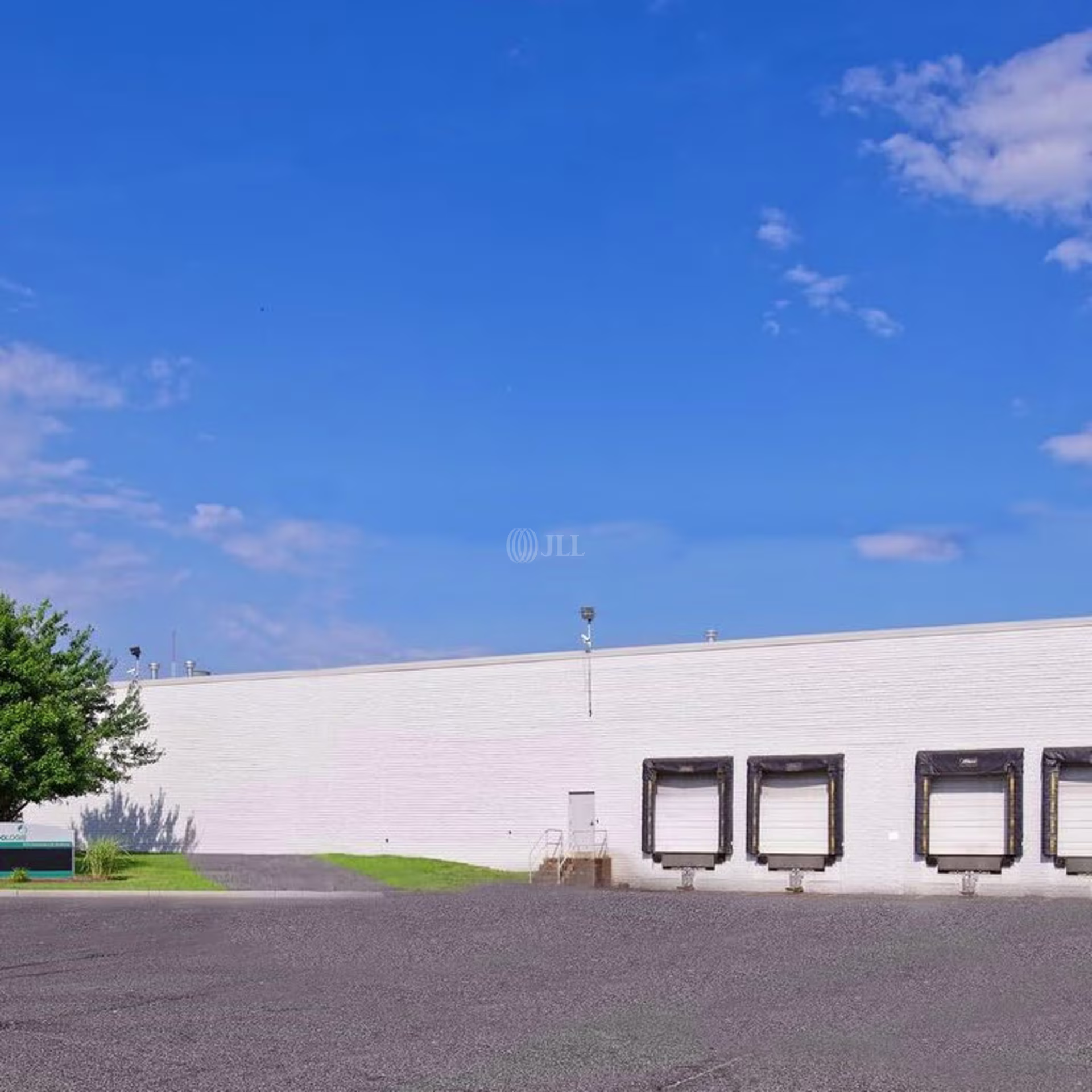 510 Commercial Ave