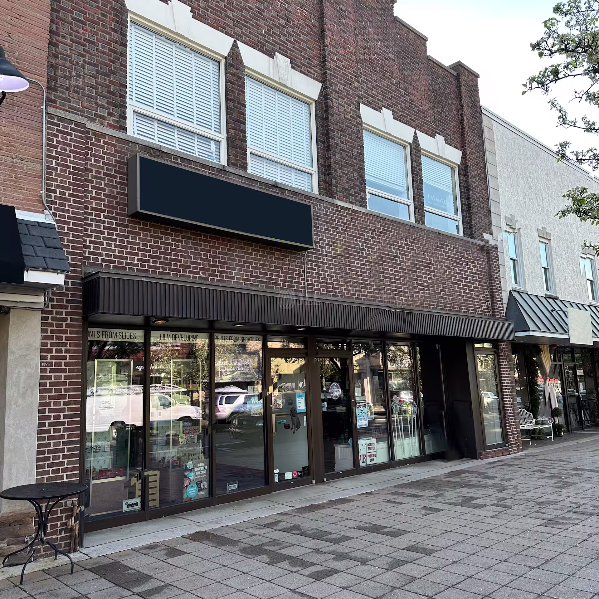 40 Main St