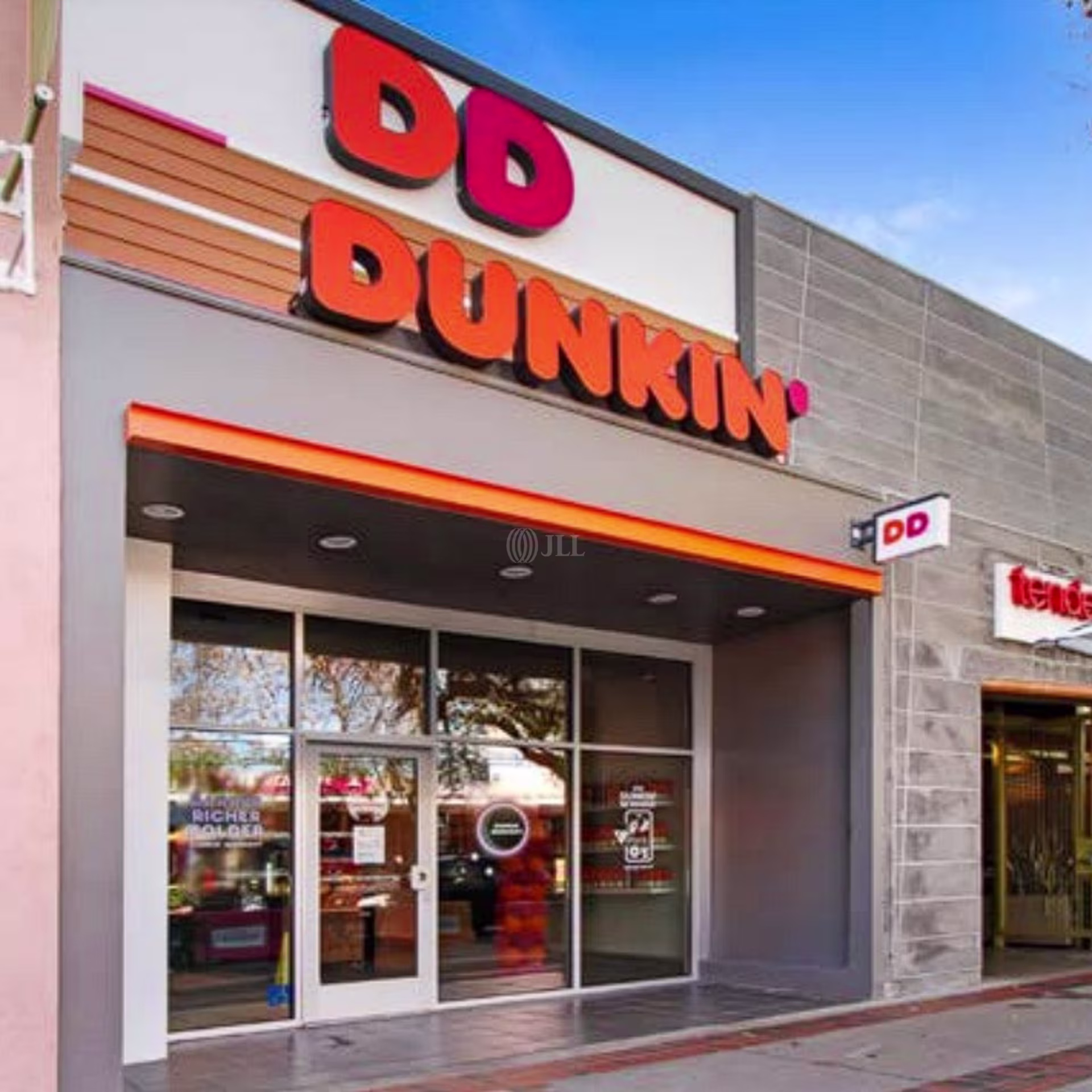 321 N San Fernando Blvd