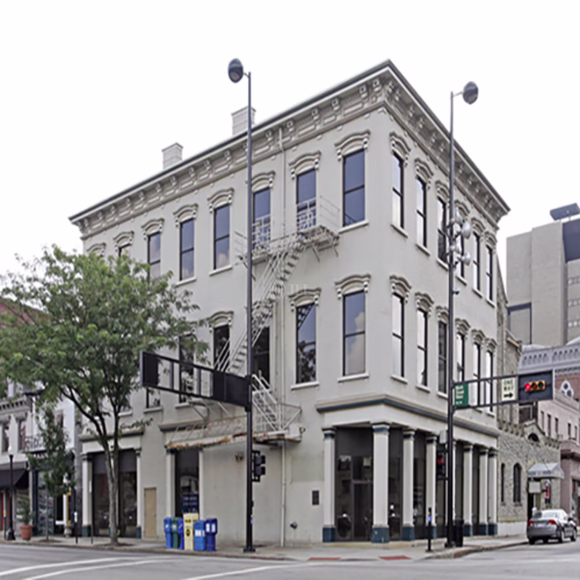 814 Plum St