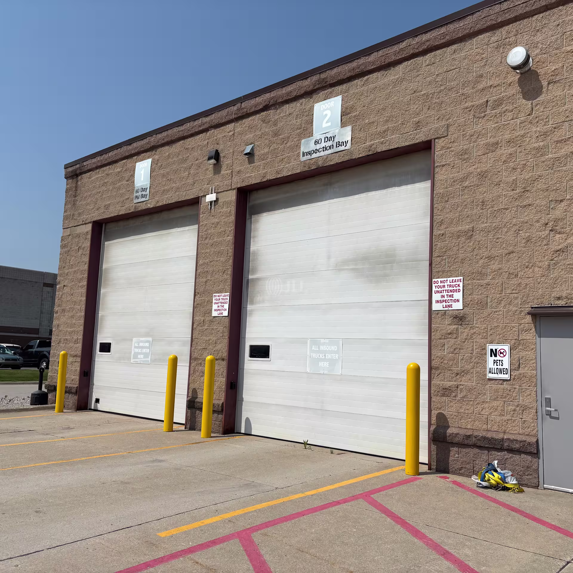 18673 DIX Toledo Hwy