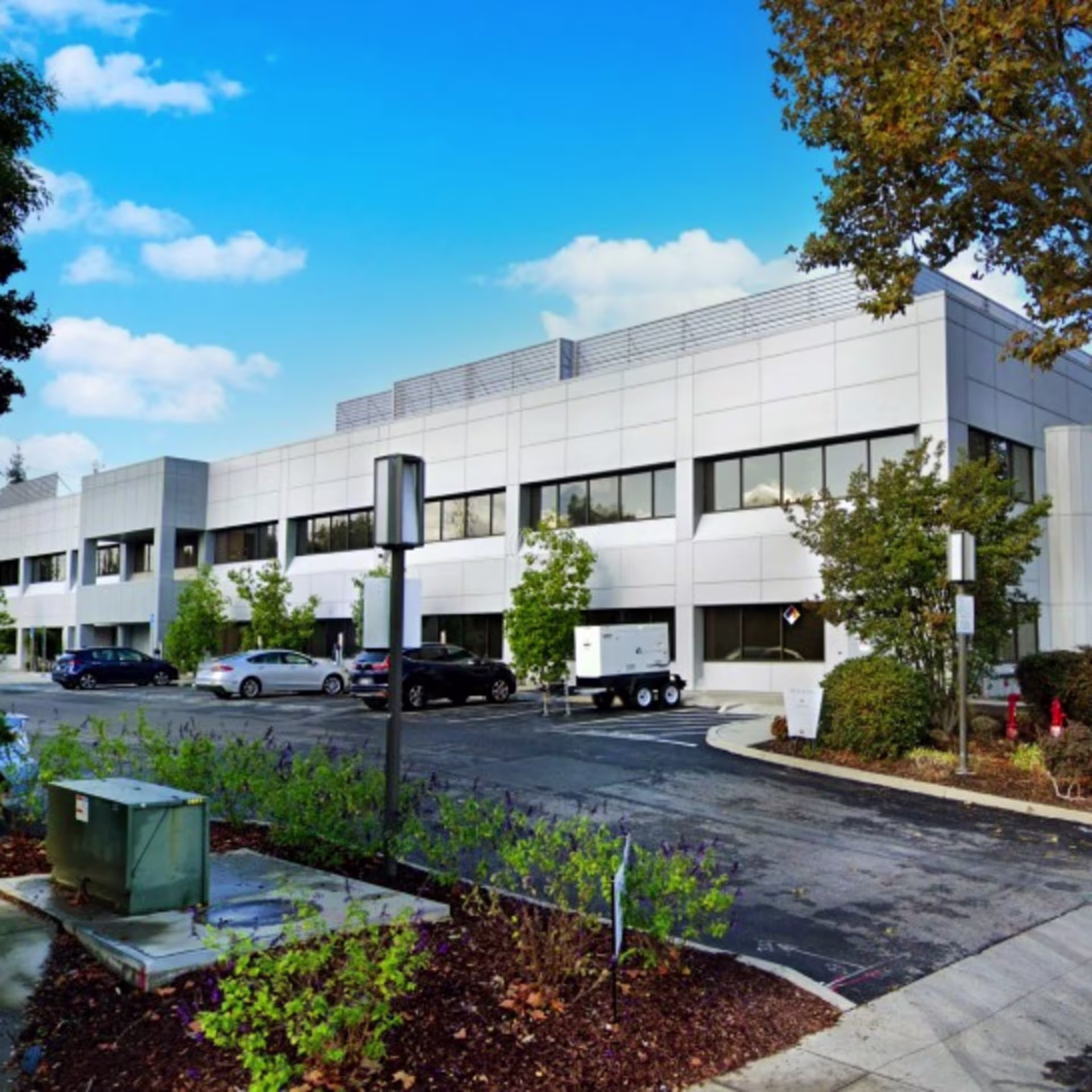 3350 W Bayshore Rd
